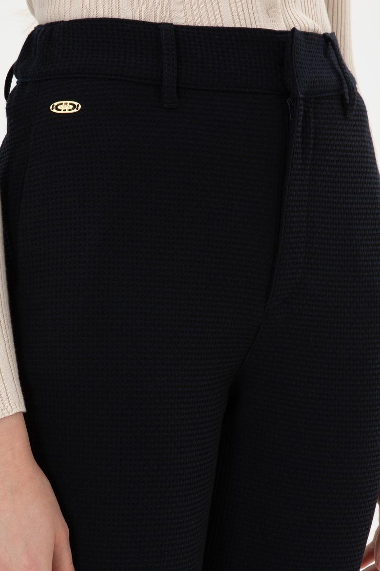 Kadın Lacivert Carrot High Waist Fit Kanvas Pantolon - 50316902006