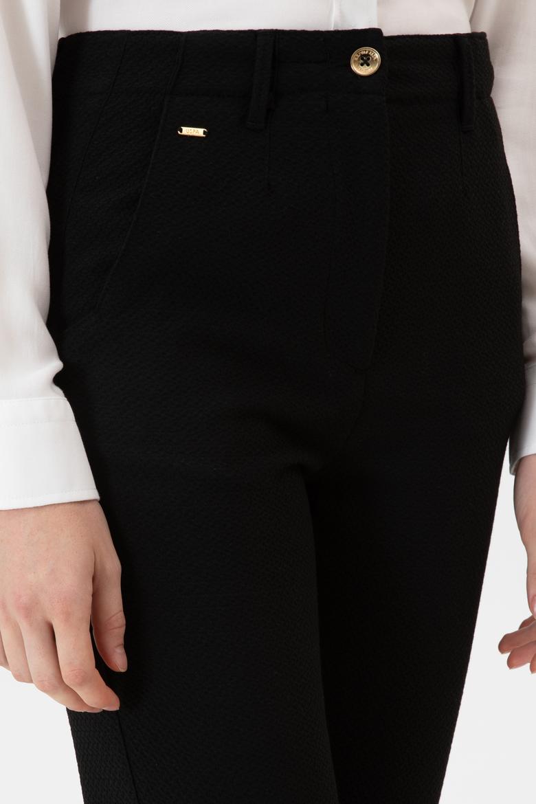 Kadın Siyah Carrot High Waist Fit Kanvas Pantolon - 50309273024