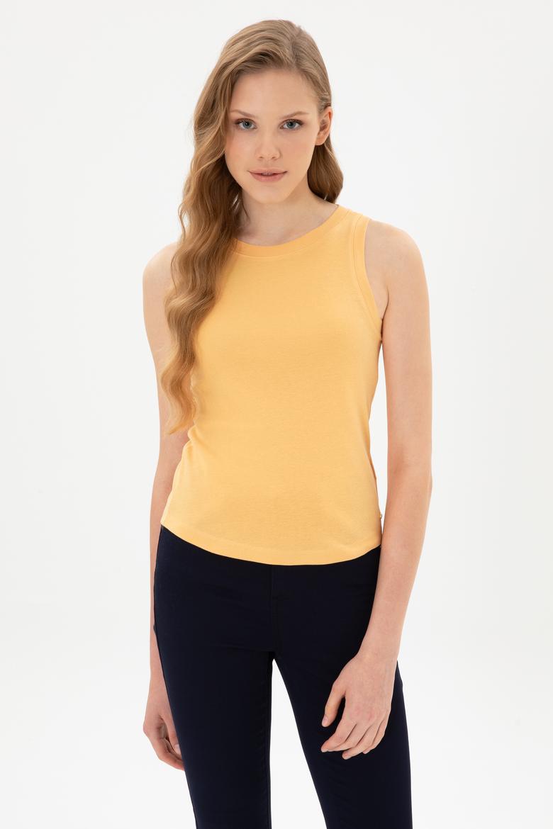 Kadın Turuncu Kolsuz Bisiklet Yaka Basic Tişört