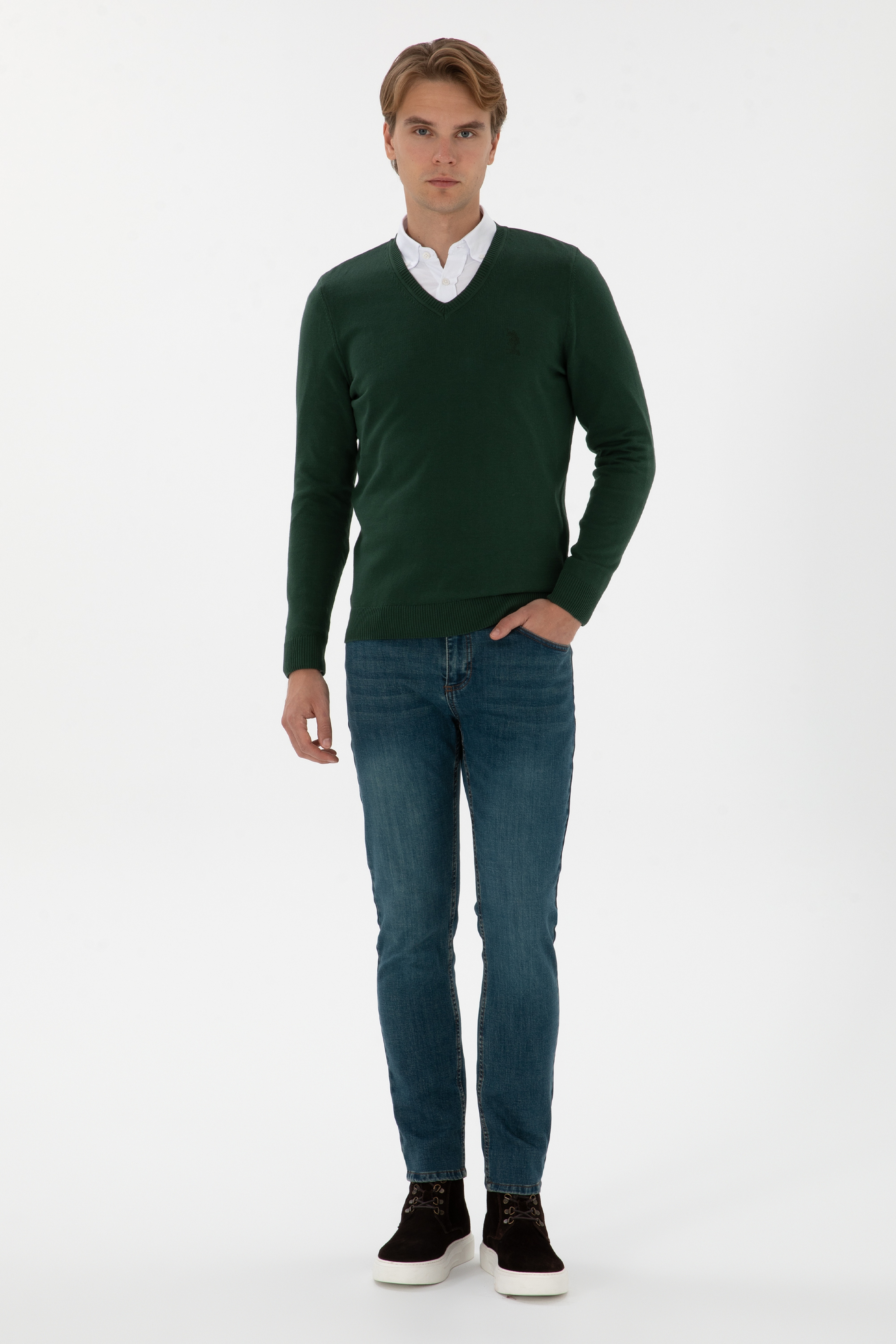 Erkek Slim Fit V Yaka Koyu Yeşil Basic Kazak