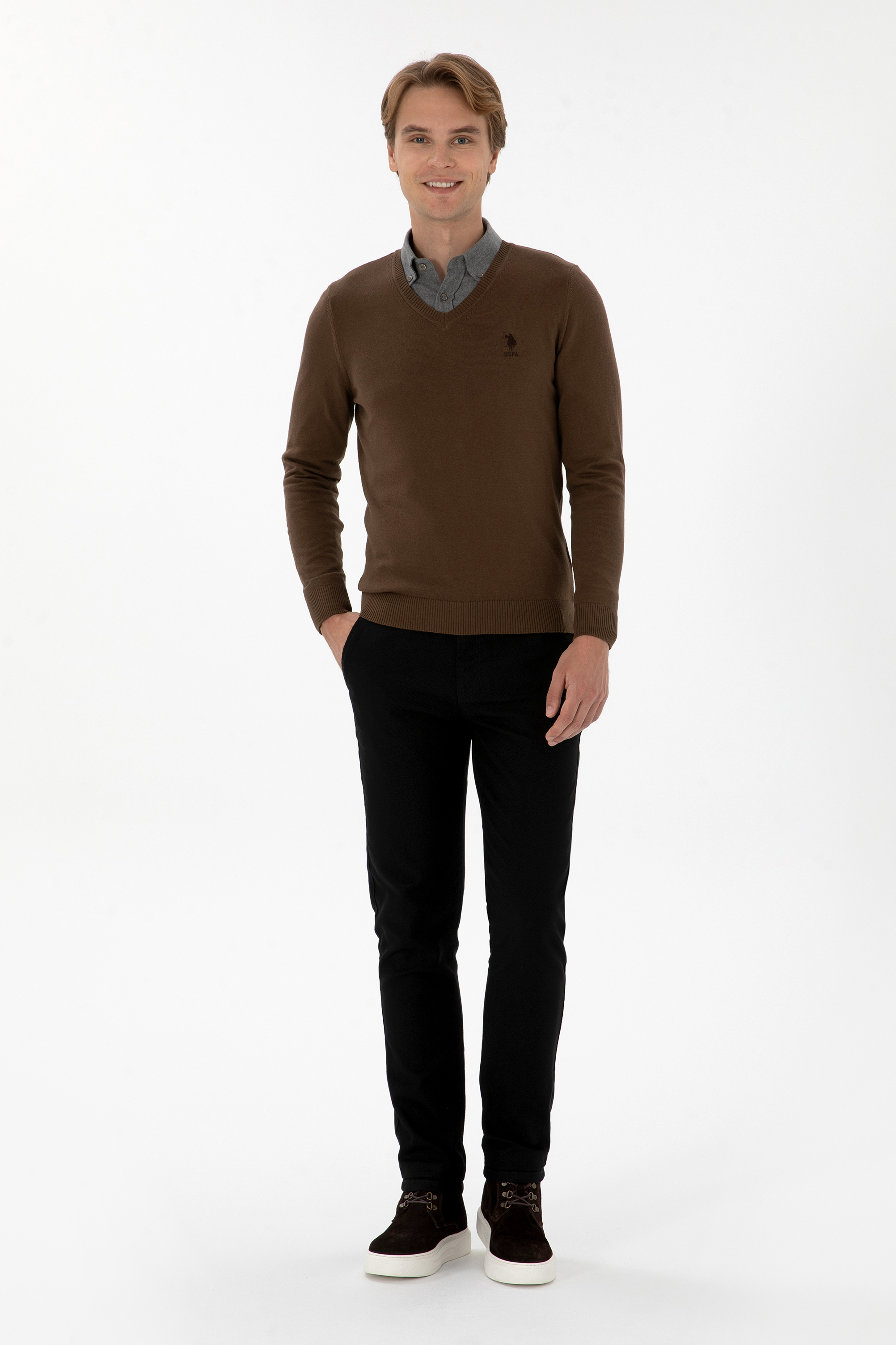 Erkek Slim Fit V Yaka Kahverengi Basic Kazak