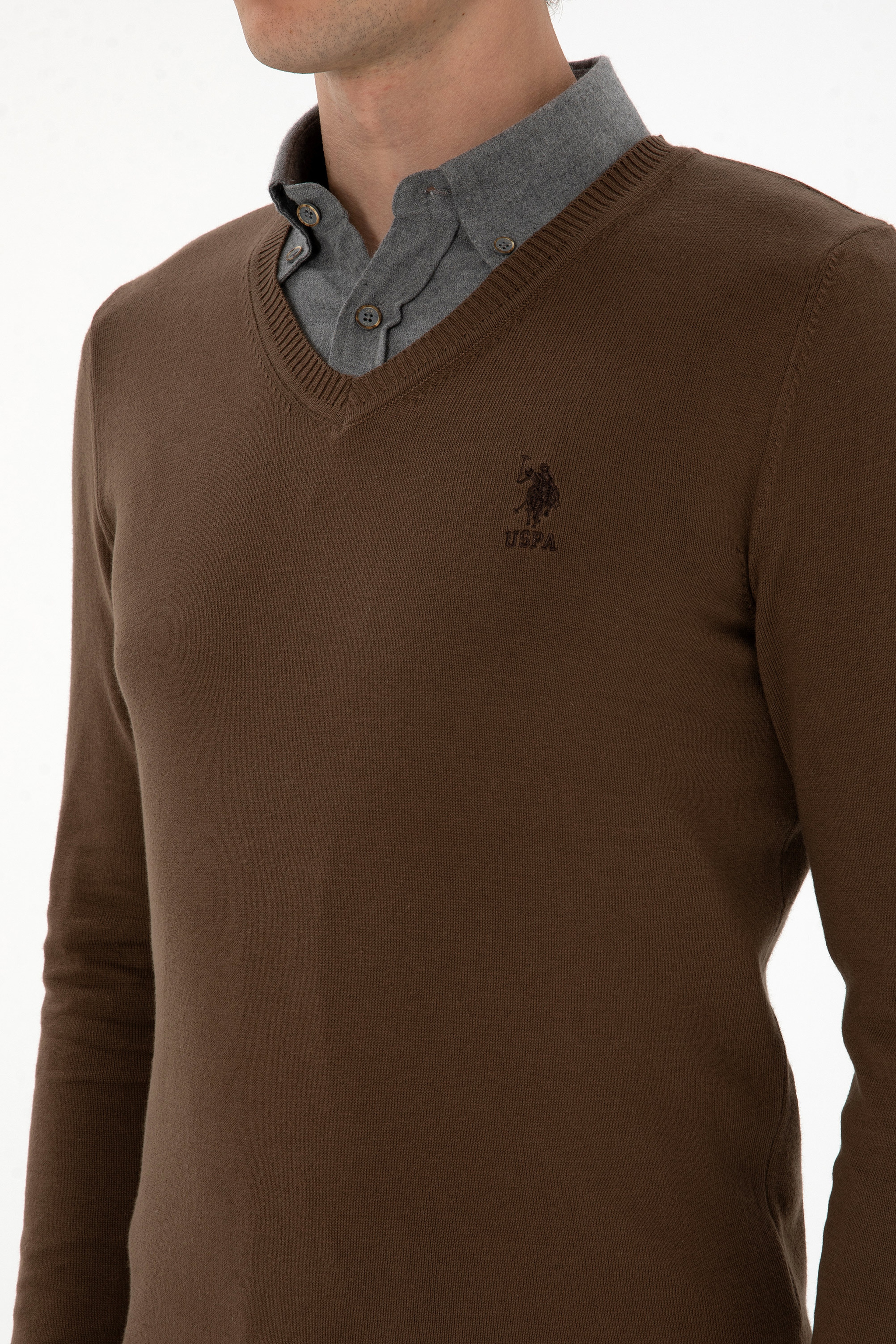 Erkek Slim Fit V Yaka Kahverengi Basic Kazak - Image 7