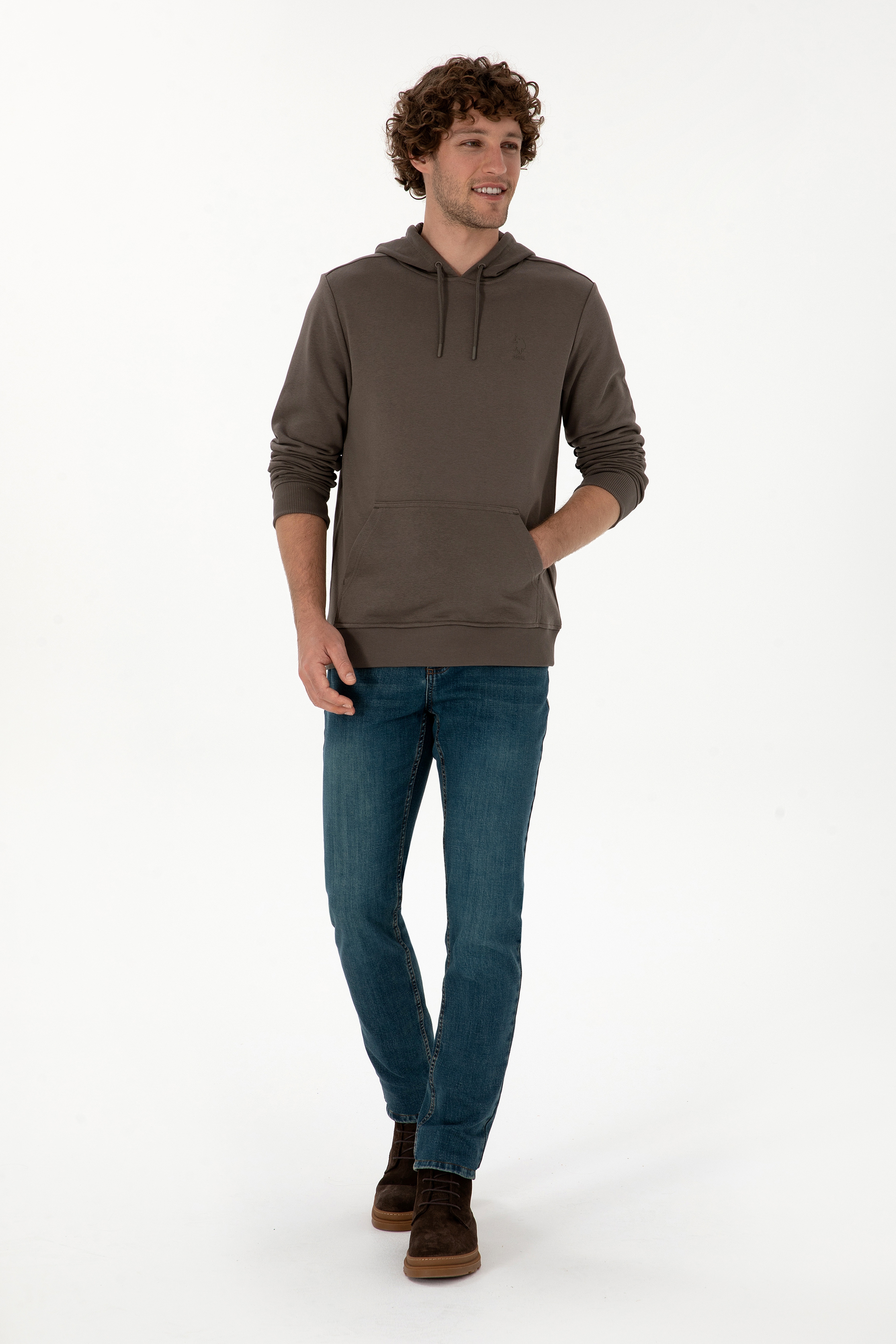 Erkek Regular Fit Kapüşonlu Vizon Basic Sweatshirt - Image 4