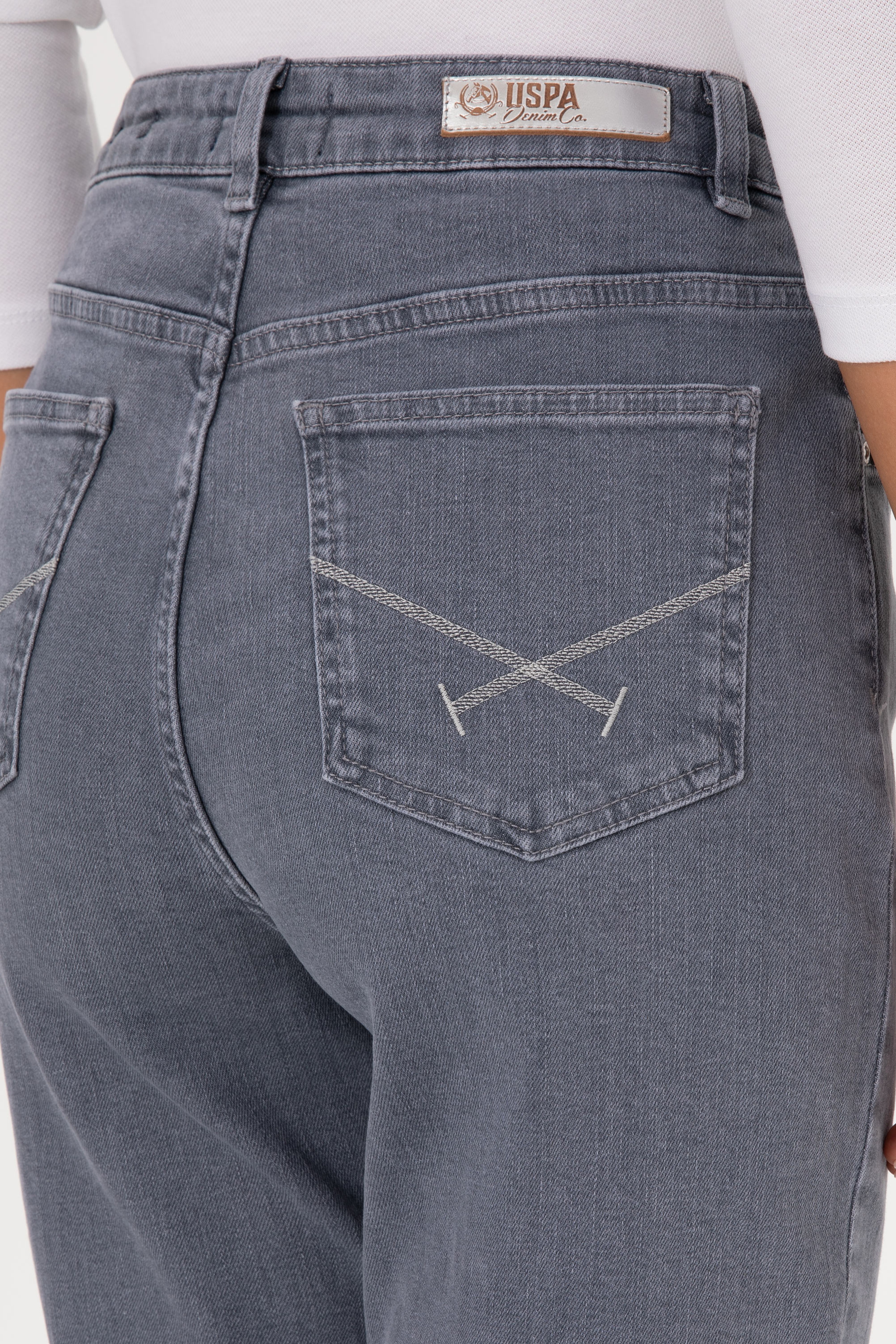 Kadın Gri Mom High Waist Fit Jean Pantolon - Image 6