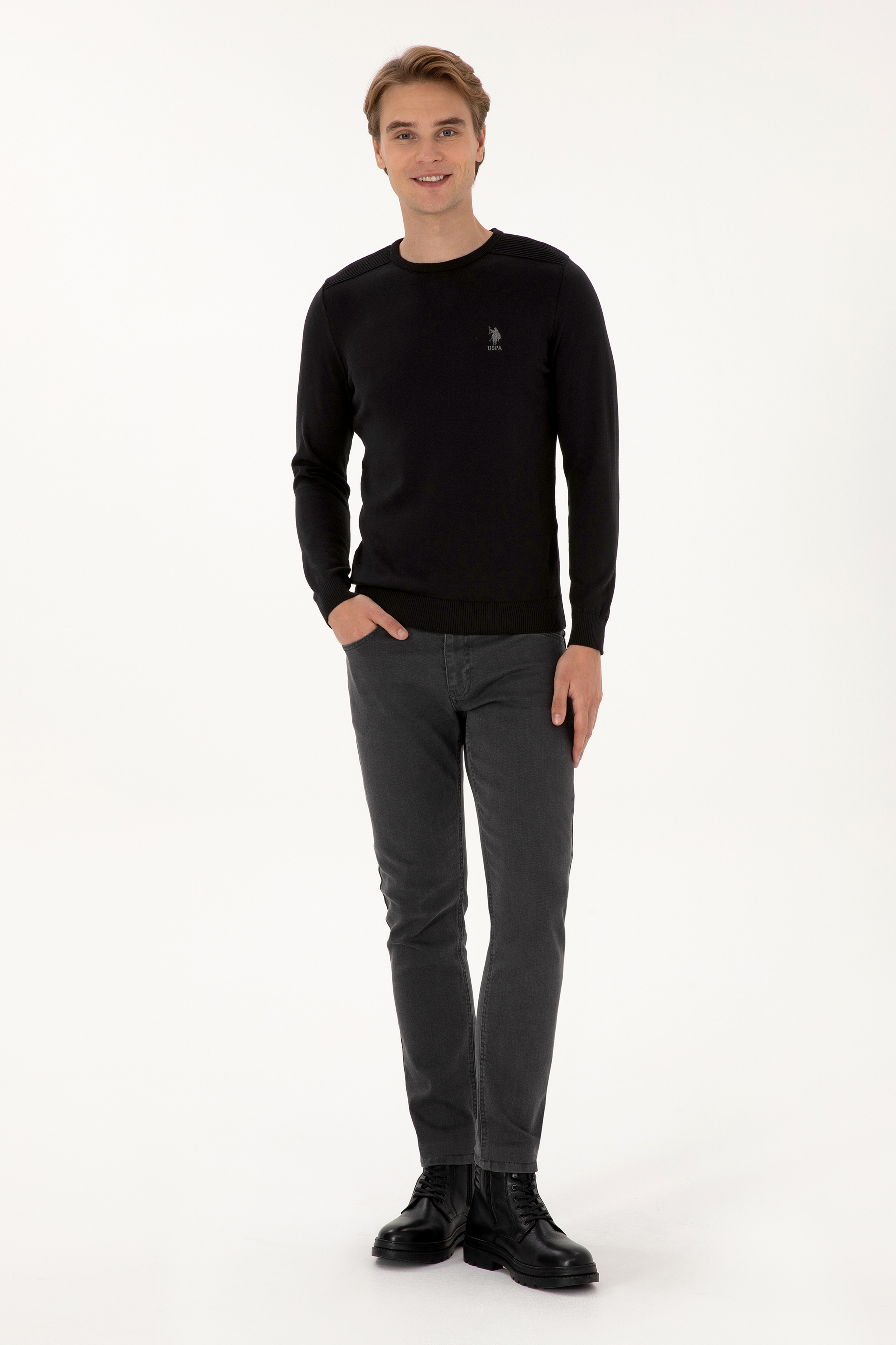 Erkek Slim Fit Bisiklet Yaka Siyah Basic Kazak - Image 4