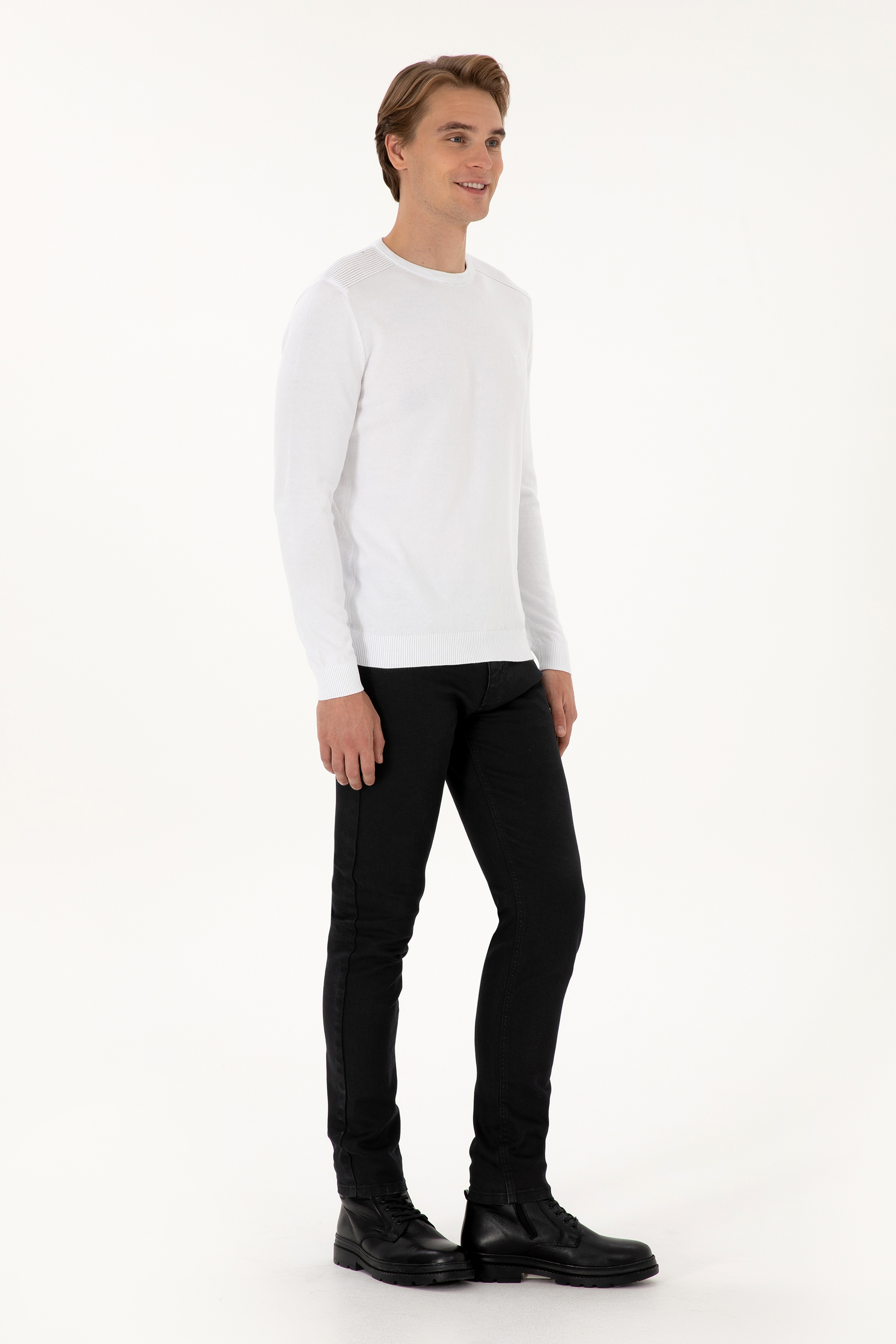 Erkek Slim Fit Bisiklet Yaka Beyaz Basic Kazak - Image 4
