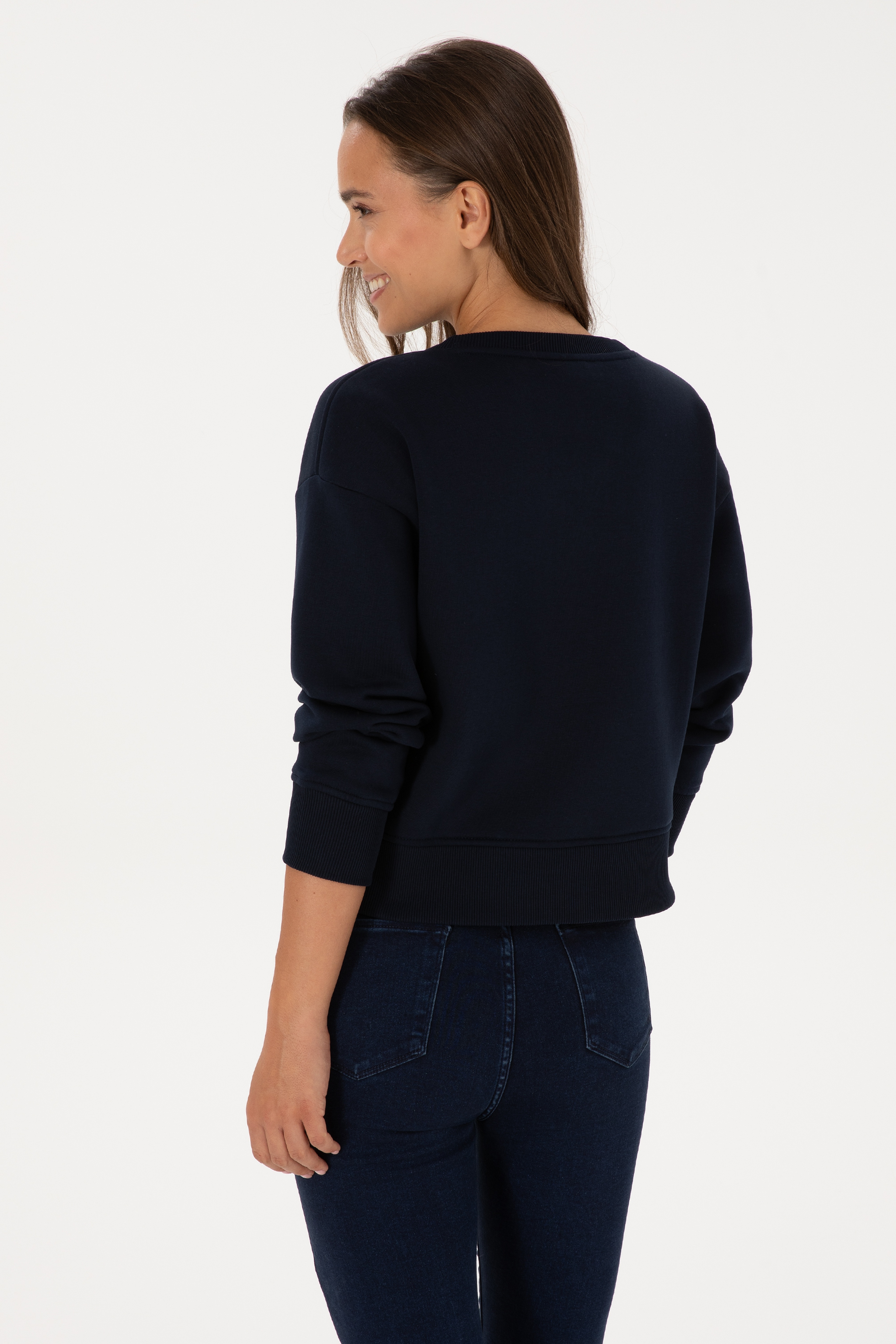 Kadın Lacivert Bisiklet Yaka Basic Sweatshirt - Image 5