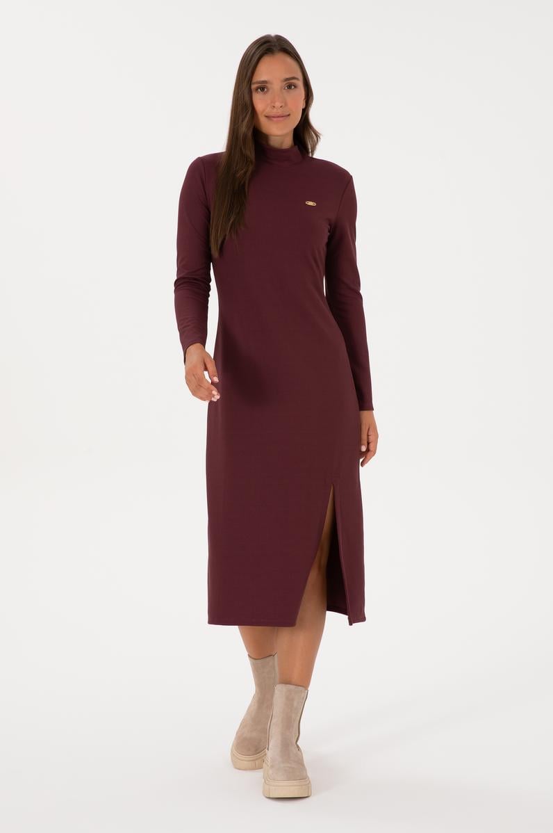 Kadın Bordo Yırtmaçlı Dik Yaka Midi Boy Örme Elbise