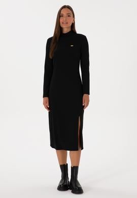 Kadın Siyah Yırtmaçlı Dik Yaka Midi Boy Örme Elbise - 50313549004