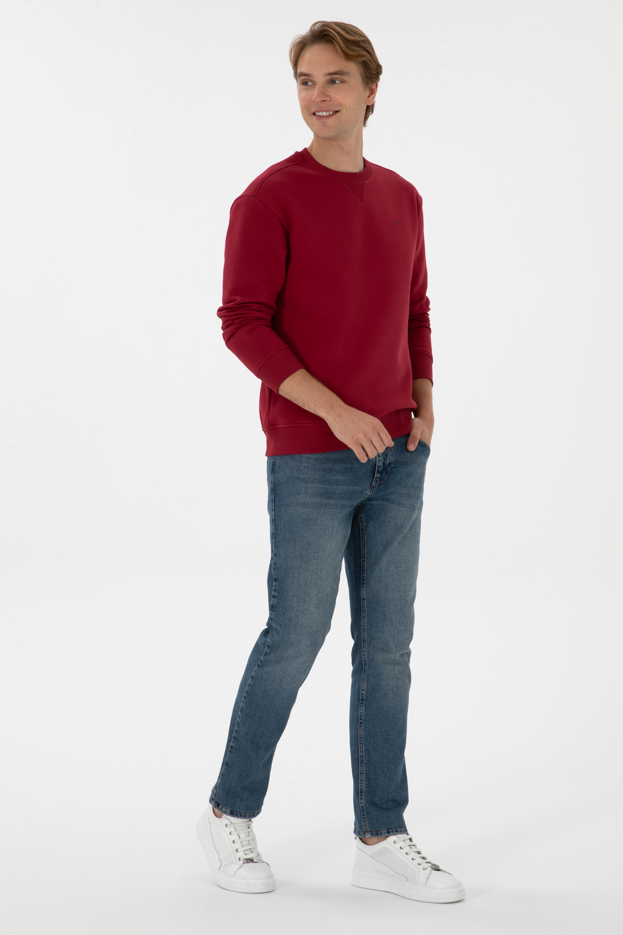 Erkek Comfort Fit Bisiklet Yaka Şardonlu Koyu Frambuaz Basic Sweatshirt - Image 4
