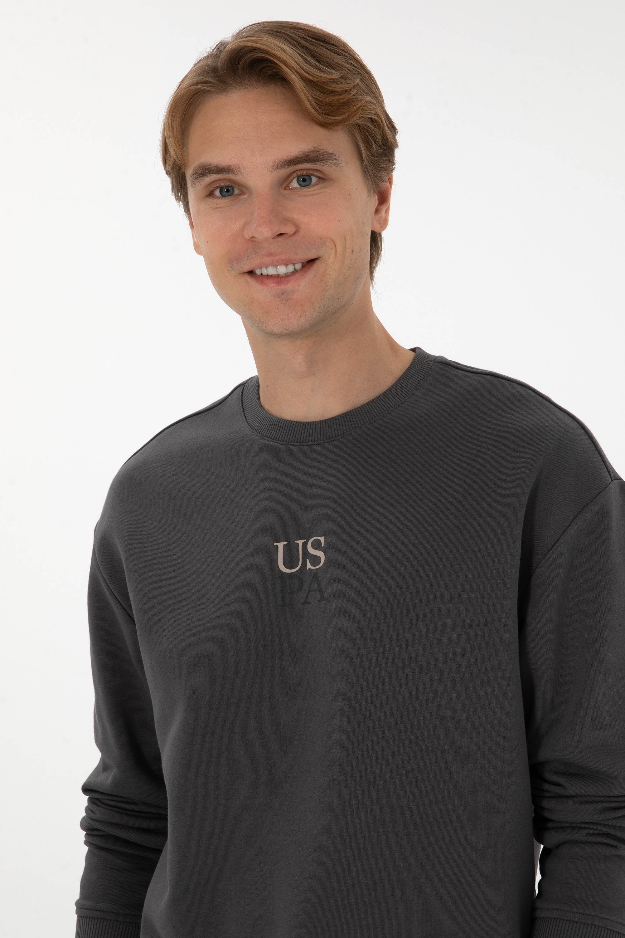 Erkek Bisiklet Yaka Comfort Fit Antrasit Basic Sweatshirt