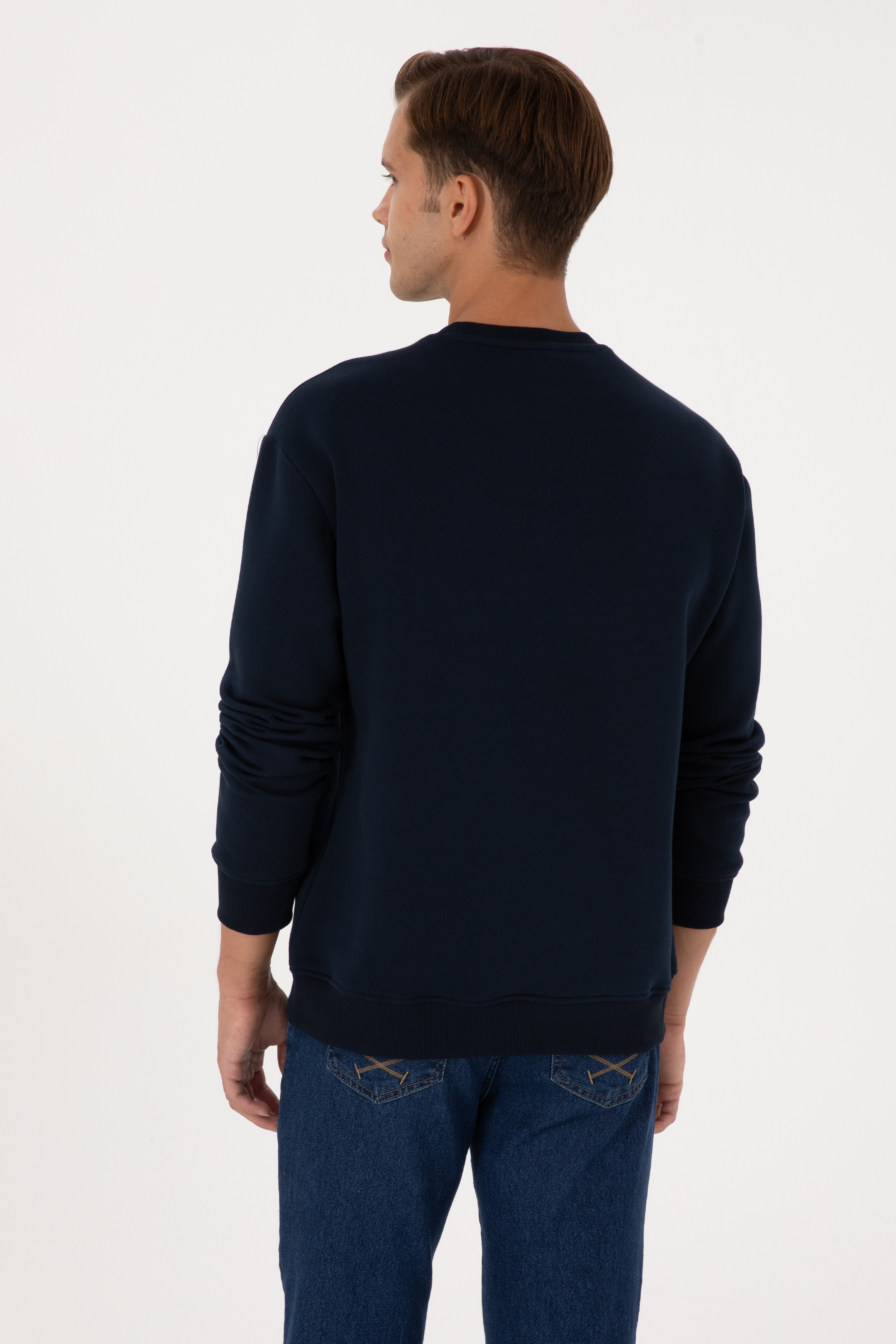 Erkek Comfort Fit Bisiklet Yaka Şardonlu Lacivert Basic Sweatshirt