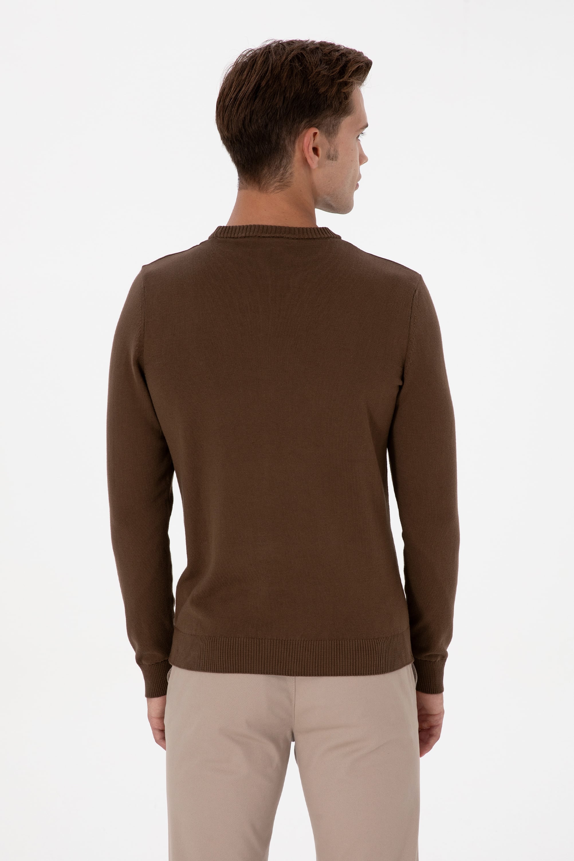 Erkek Slim Fit Bisiklet Yaka Kahverengi Basic Kazak