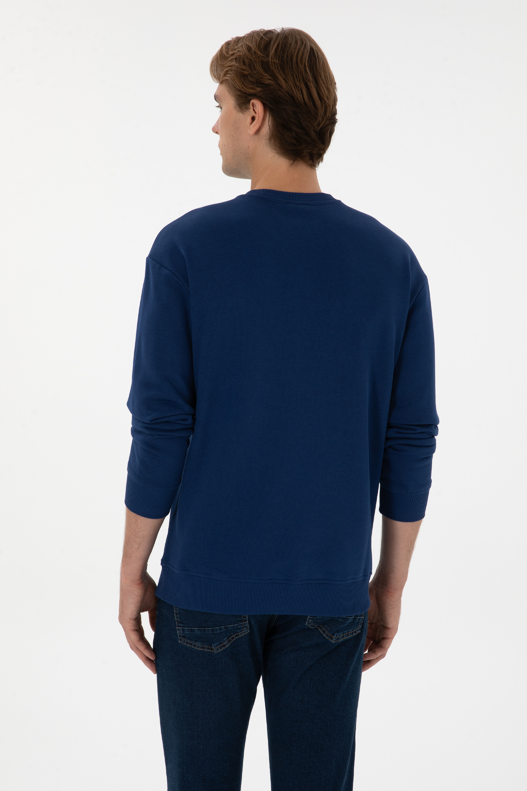 Erkek Bisiklet Yaka Comfort Fit İndigo Basic Sweatshirt - Image 5