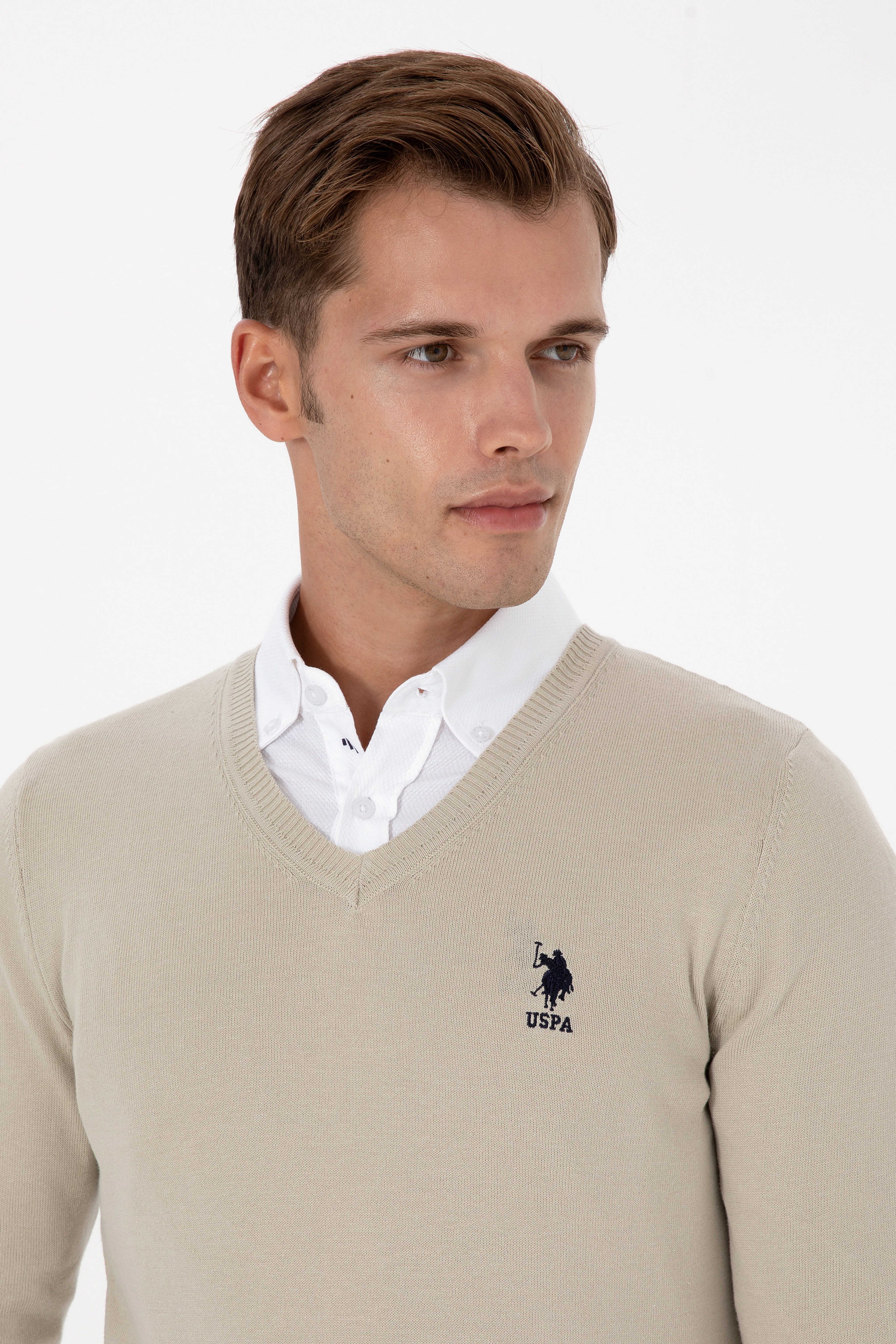 Erkek Slim Fit V Yaka Açık Haki Basic Kazak - Image 2