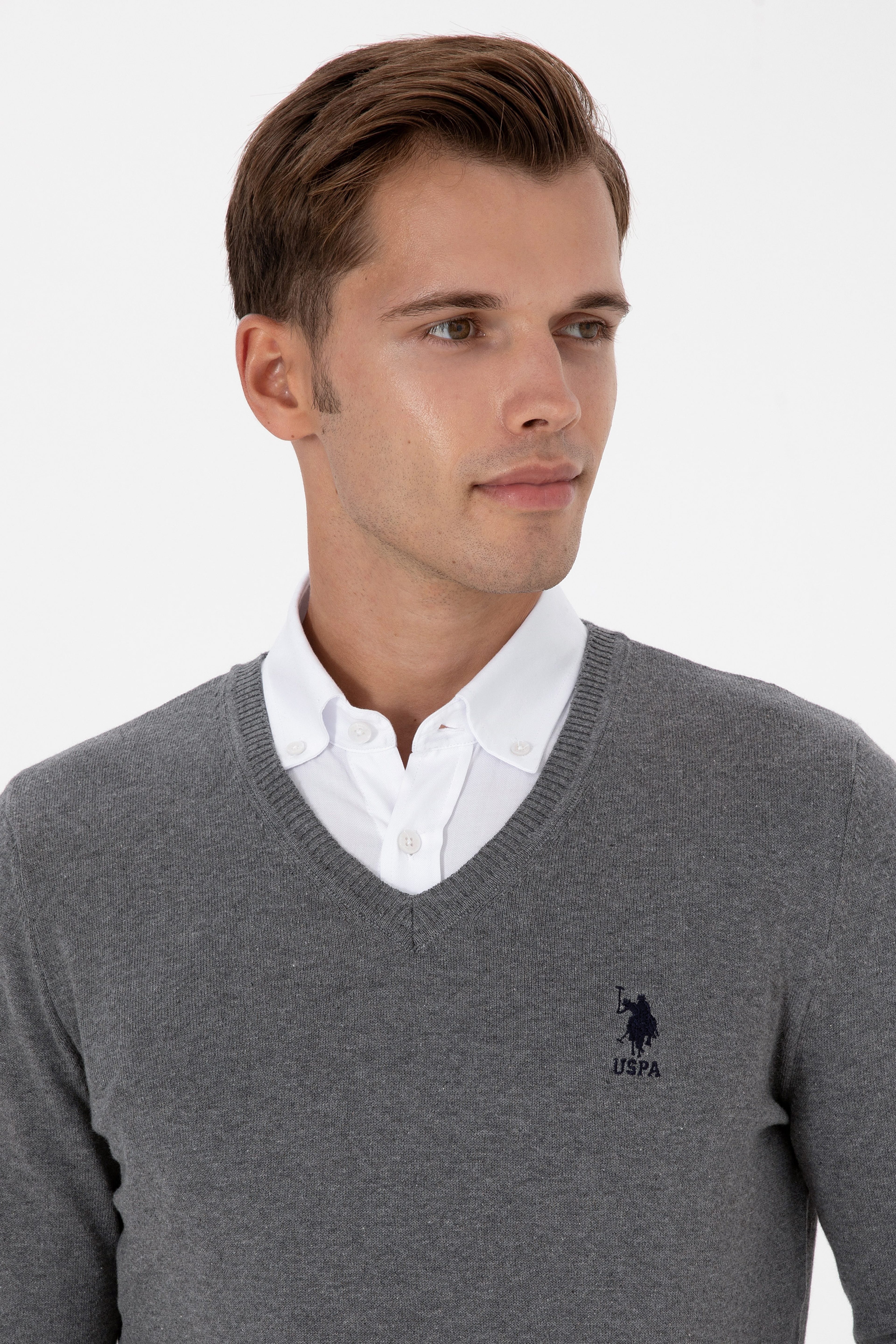 Erkek Slim Fit V Yaka Gri Melanj Basic Kazak - Image 2