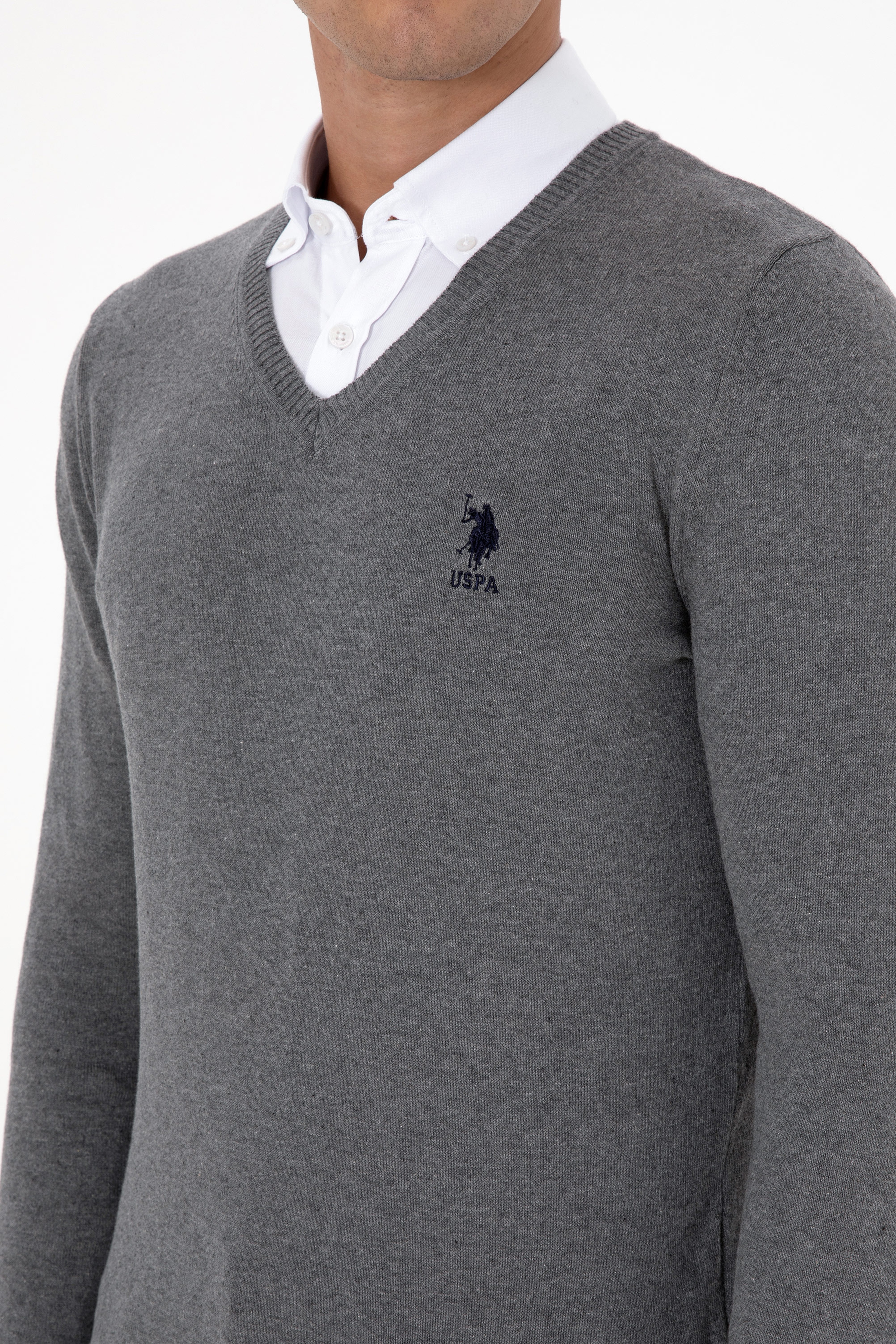 Erkek Slim Fit V Yaka Gri Melanj Basic Kazak