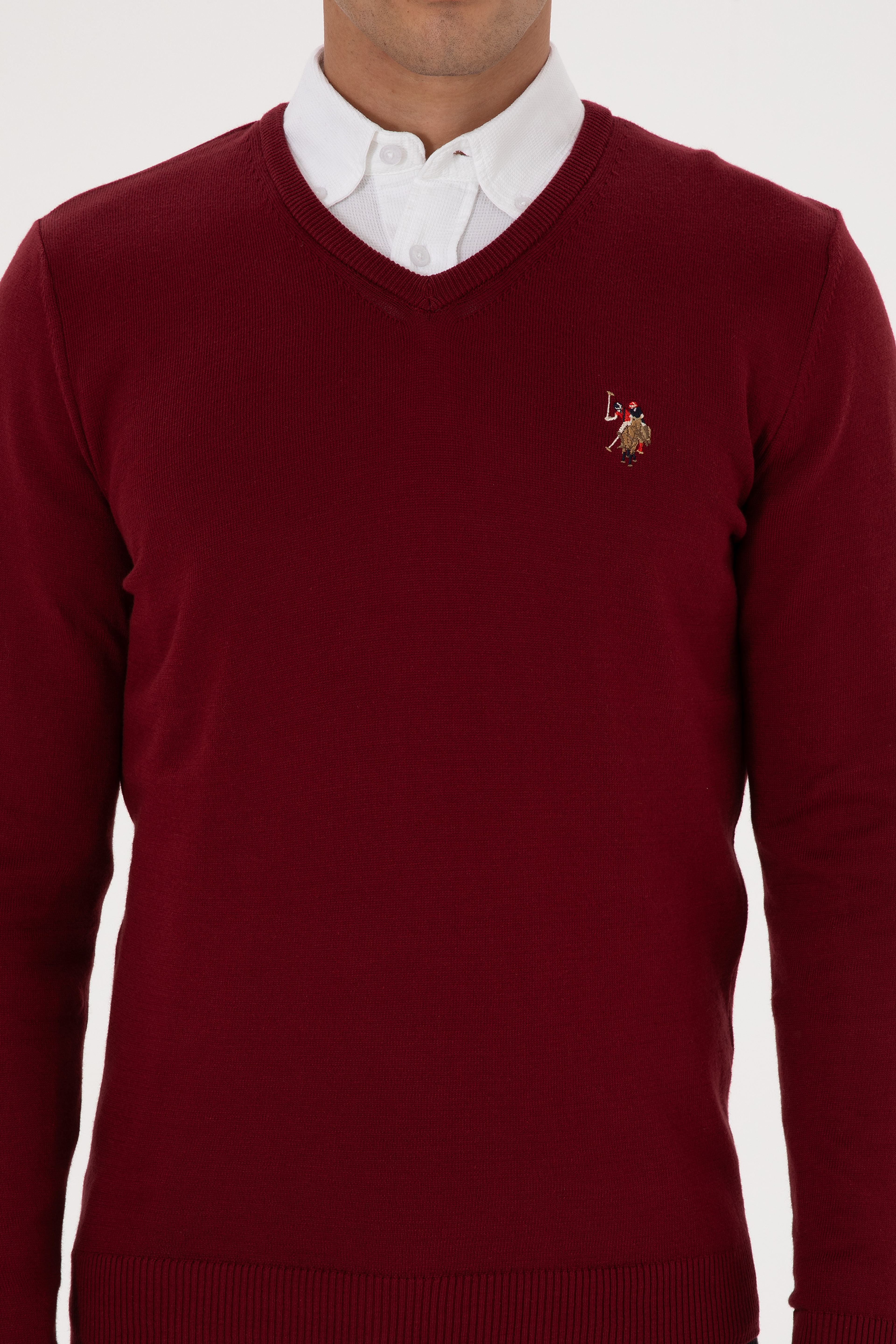 Erkek Slim Fit V Yaka Bordo Basic Kazak - Image 6