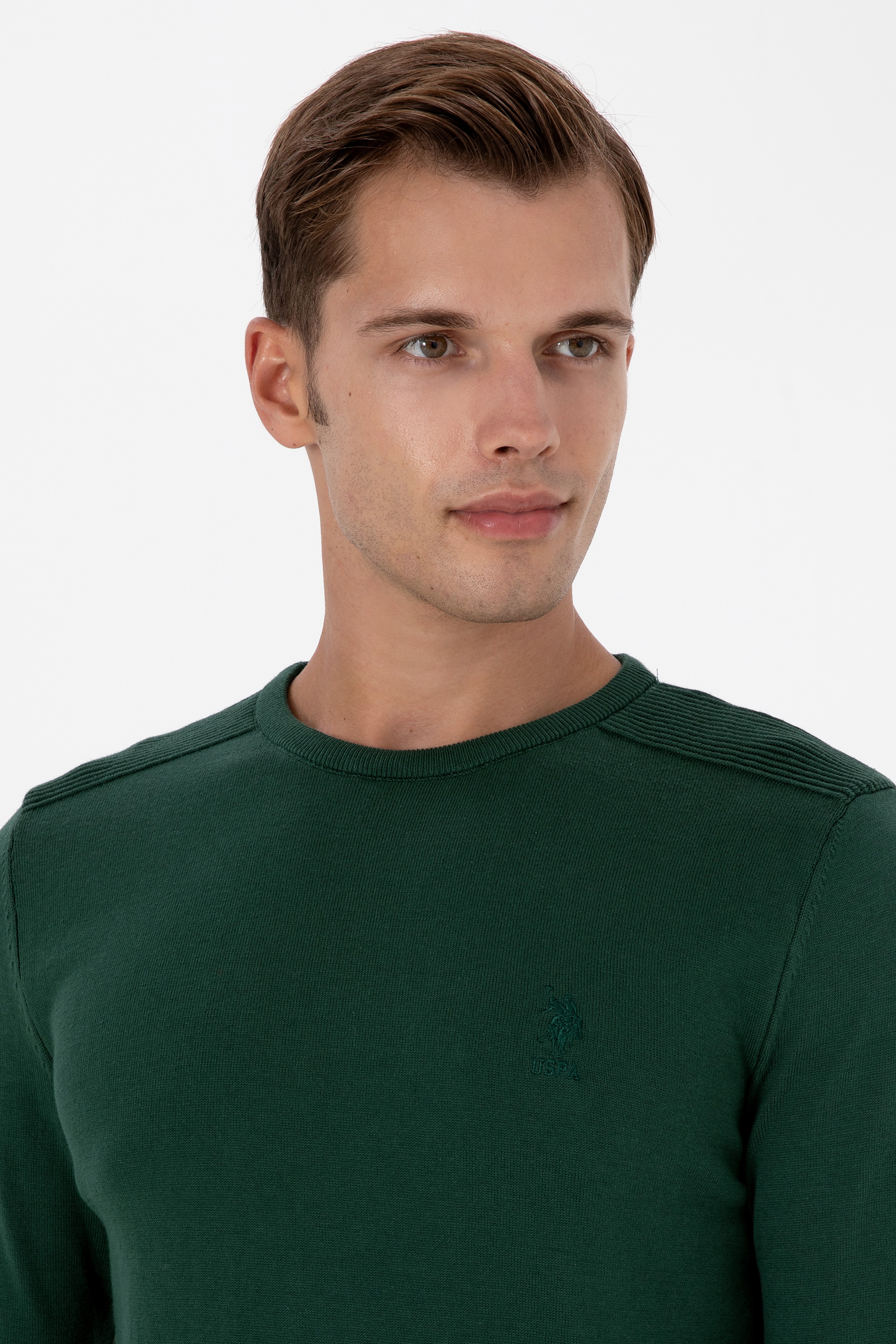 Erkek Slim Fit Bisiklet Yaka Koyu Yeşil Basic Kazak