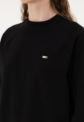 Kadın Siyah Regular Bisiklet Yaka Basic Sweatshırt - 50313610005