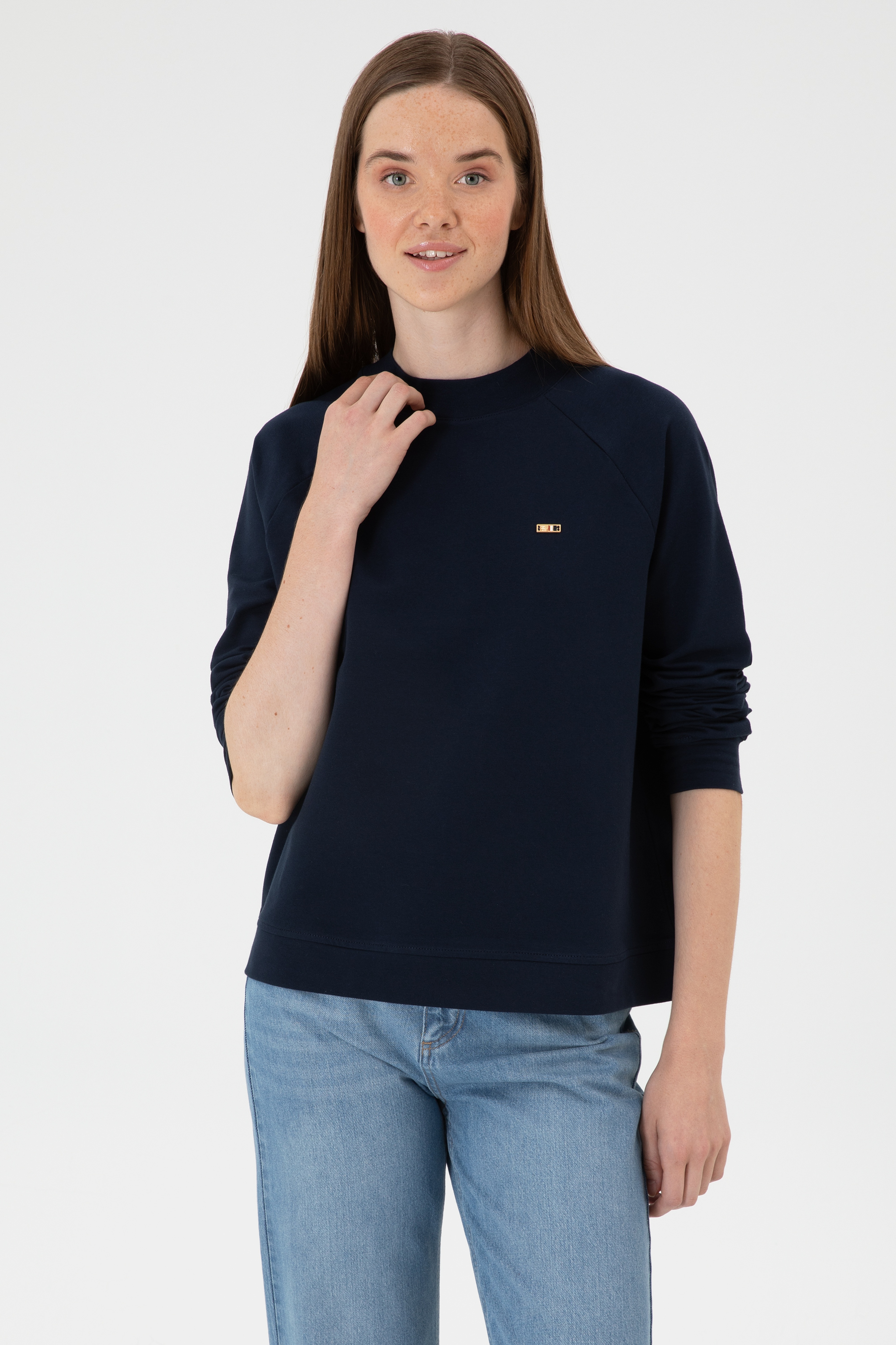 Kadın Lacivert Regular Bisiklet Yaka Basic Sweatshırt - Image 3