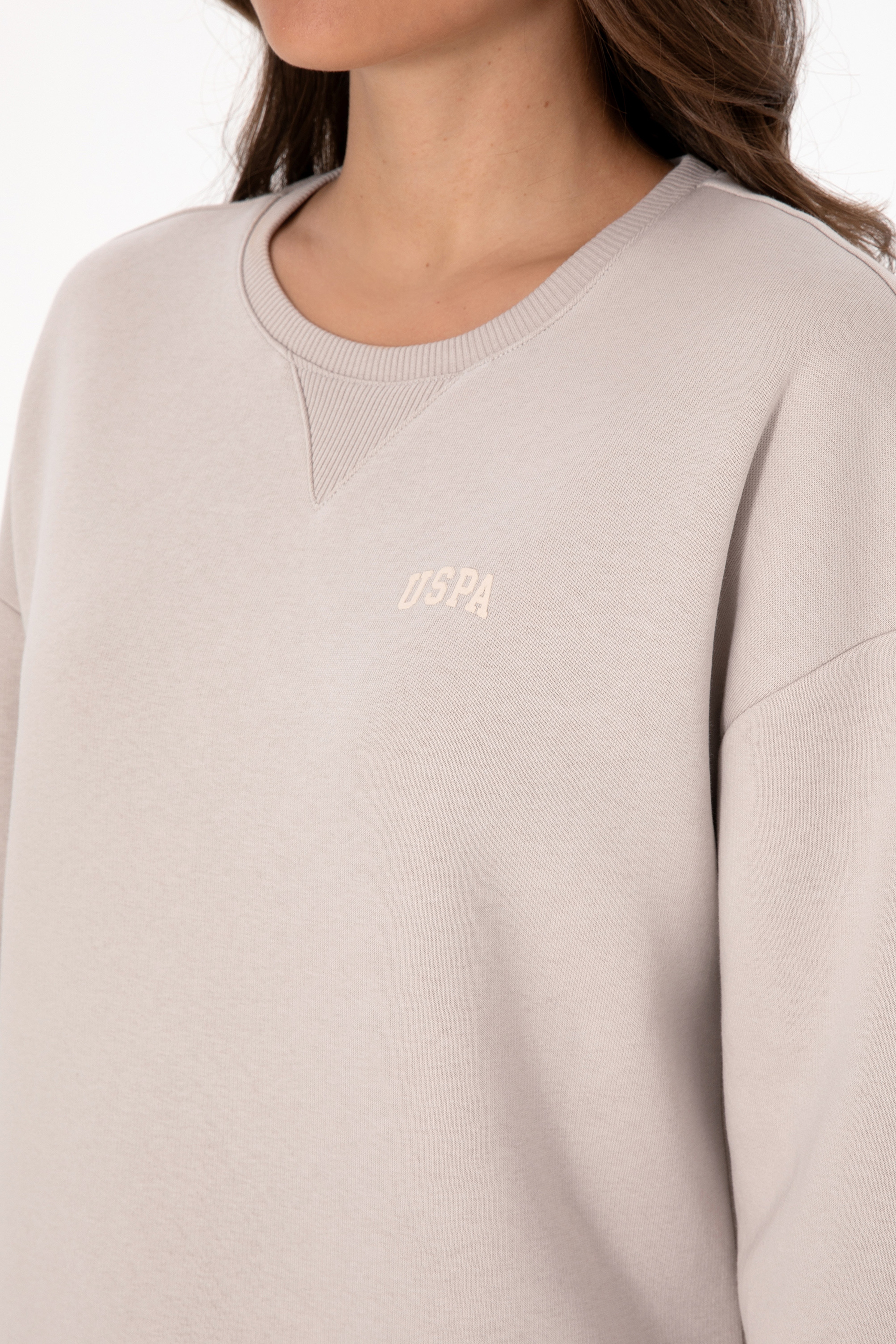 Kadın Taş Şardonlu Bisiklet Yaka Basic Sweatshırt - Image 7