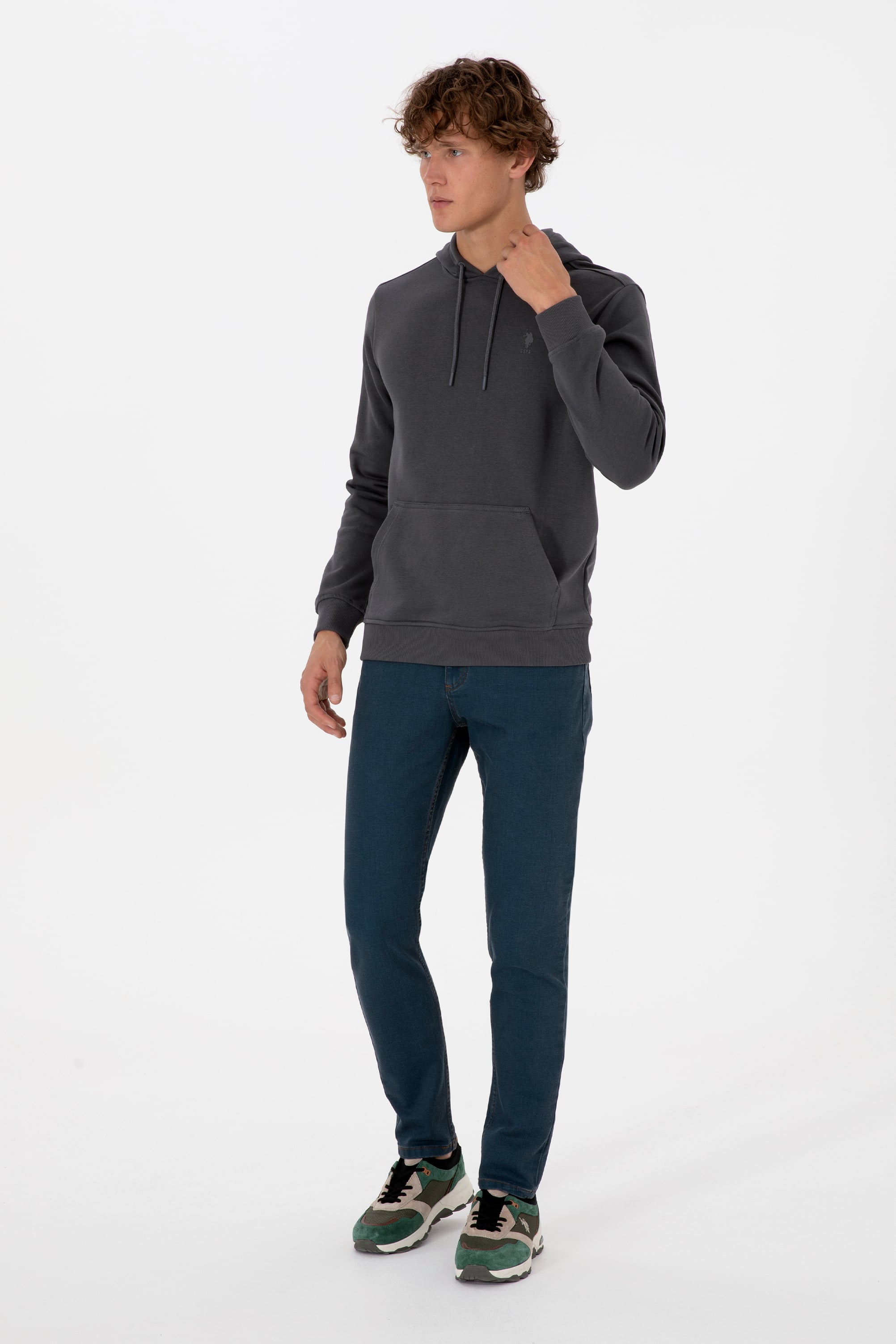 Erkek Regular Fit Kapüşonlu Grı Basic Sweatshirt - Image 4
