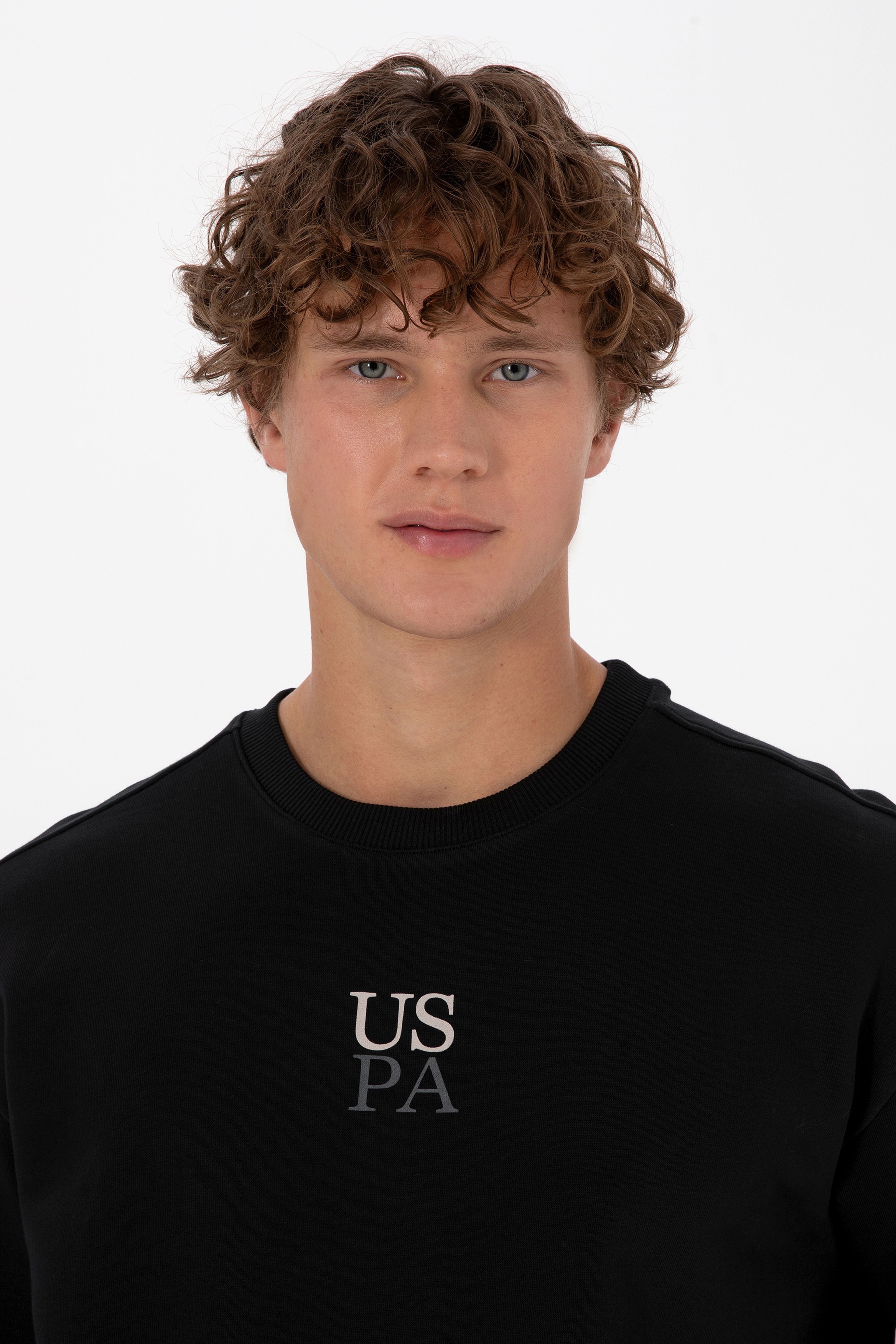 Erkek Bisiklet Yaka Comfort Fit Siyah Basic Sweatshirt