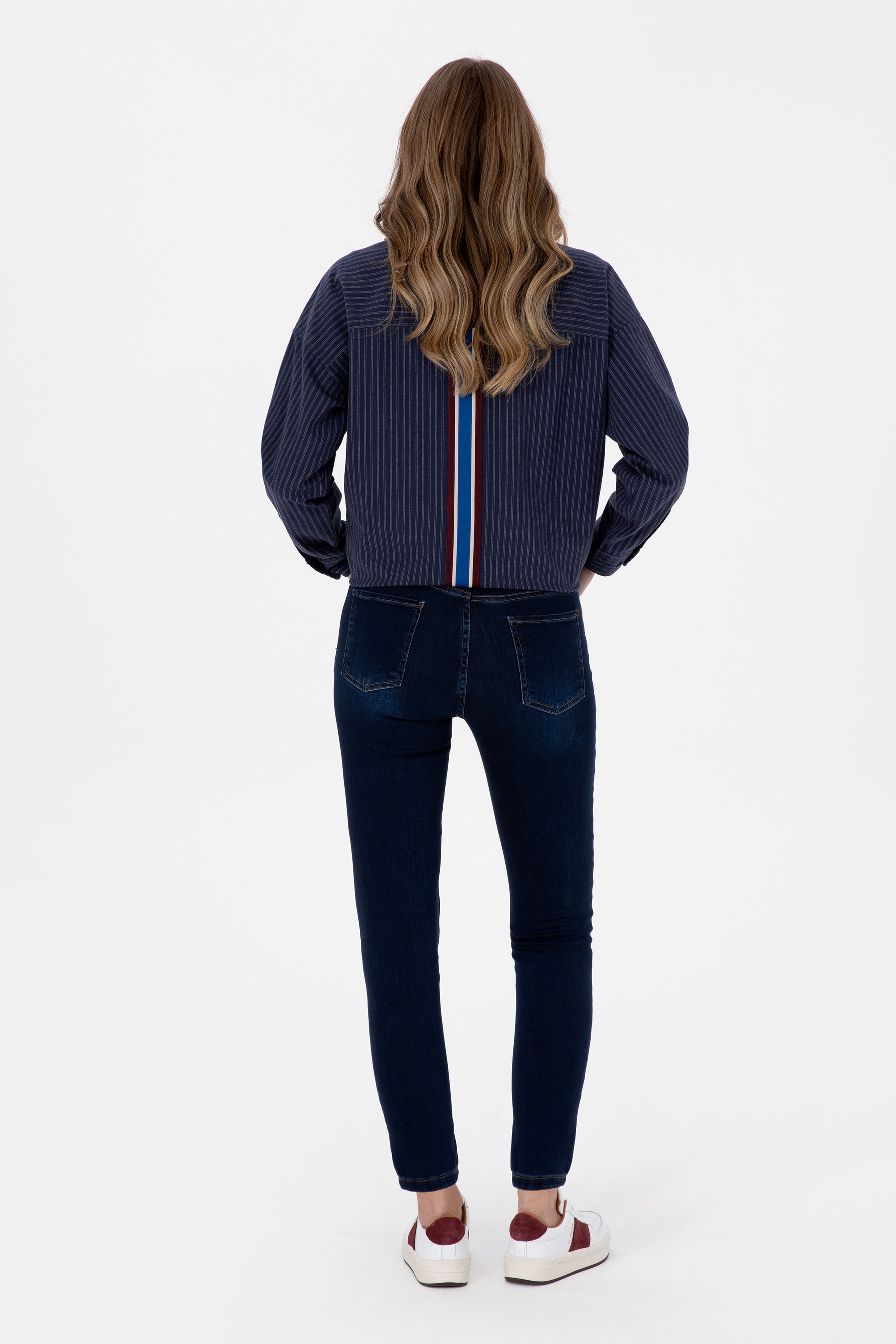 Kadın Koyu Mavi Skinny Fit Jean Pantolon - Image 4