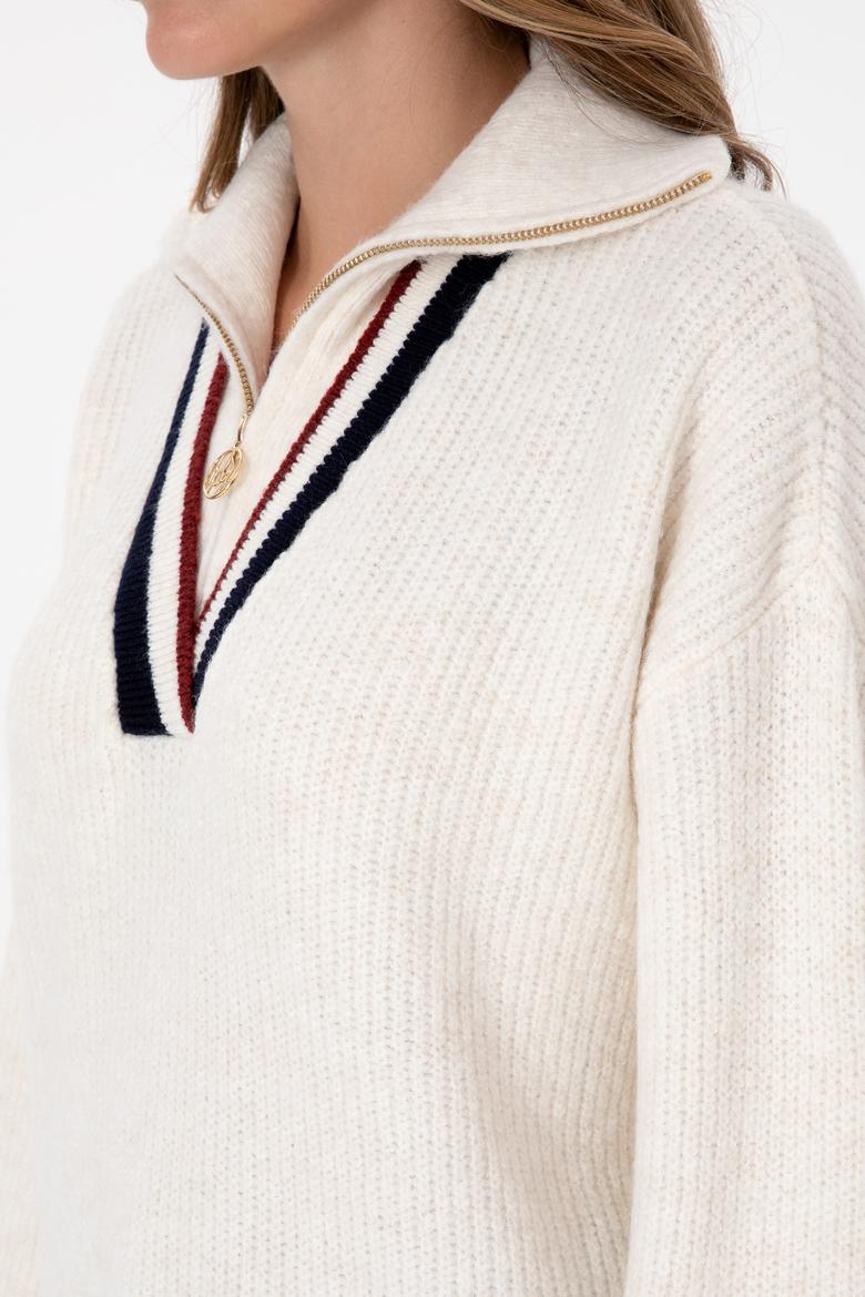 Kadın Beyaz V Yaka Fermuarlı Kazak - 50309564003