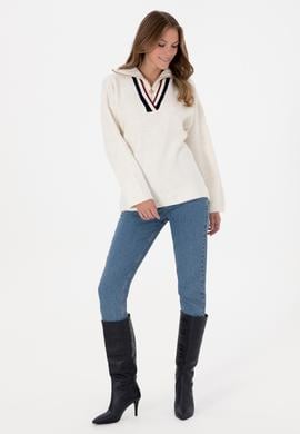 Kadın Beyaz V Yaka Fermuarlı Kazak - 50309564003