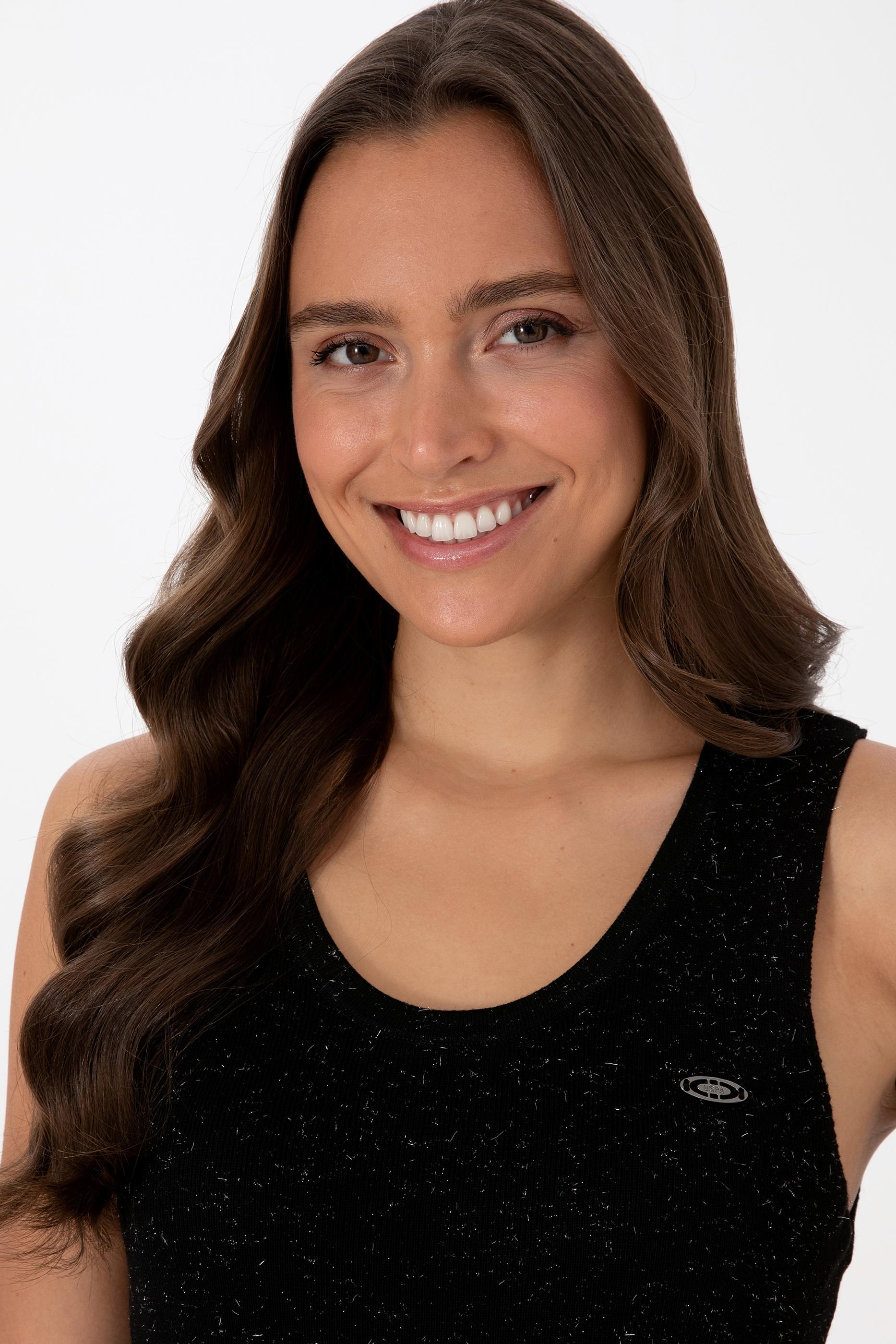 Kadın Siyah Bisiklet Yaka Simli Kazak