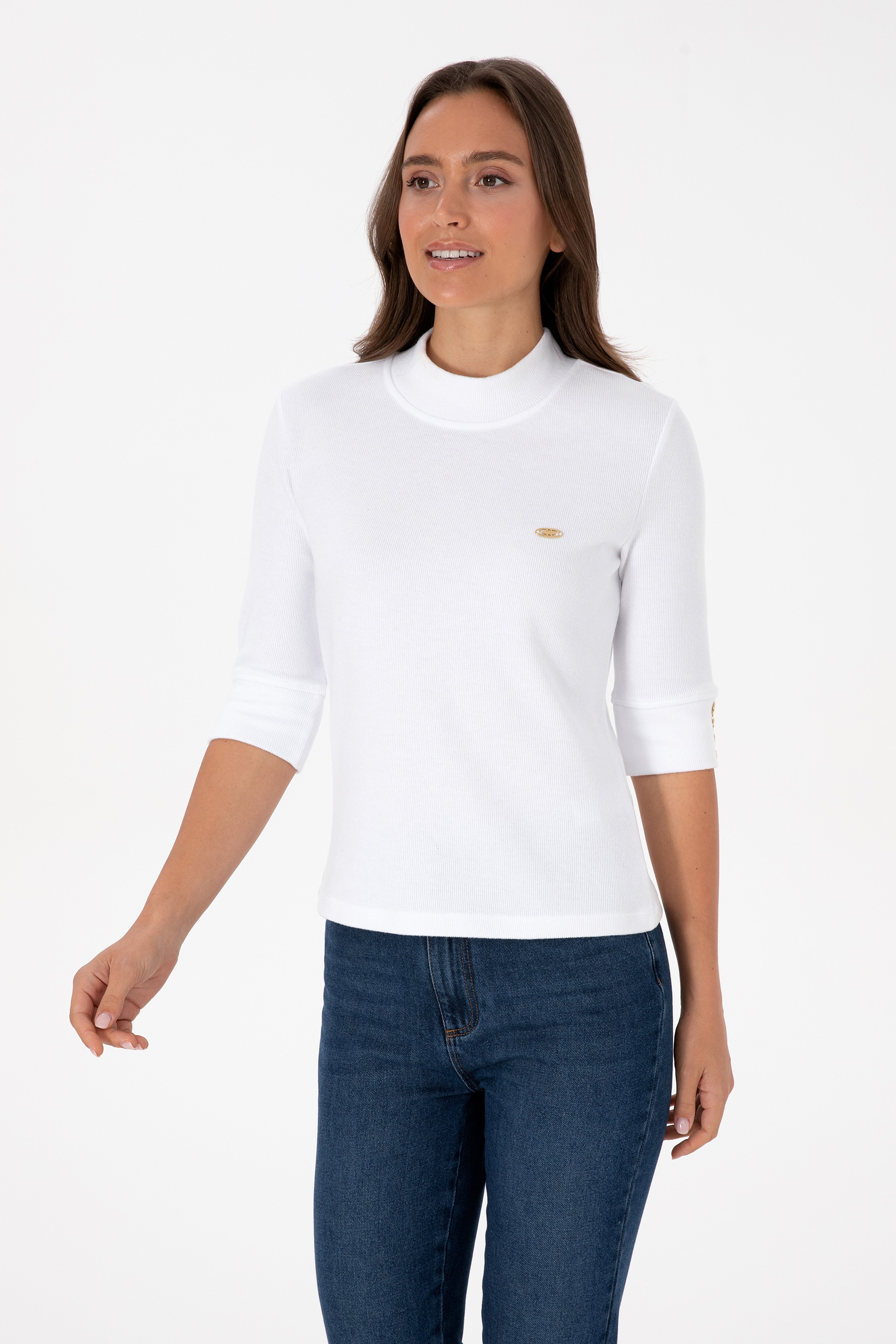 Kadın Beyaz Düğme Detaylı Balıkçı Yaka Sweatshirt