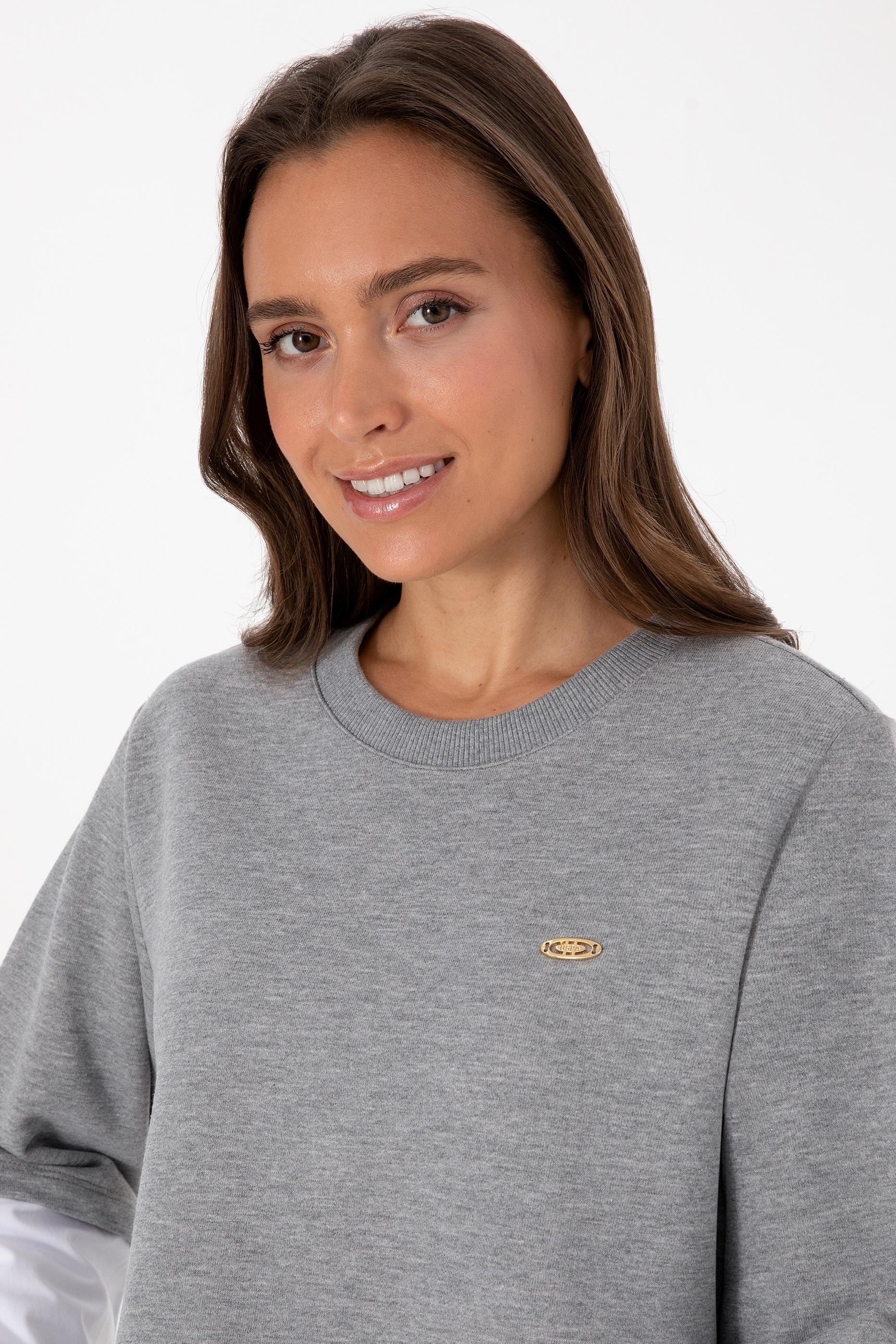 Kadın Gri Melanj Gömlek Detaylı Bisiklet Yaka Sweatshirt