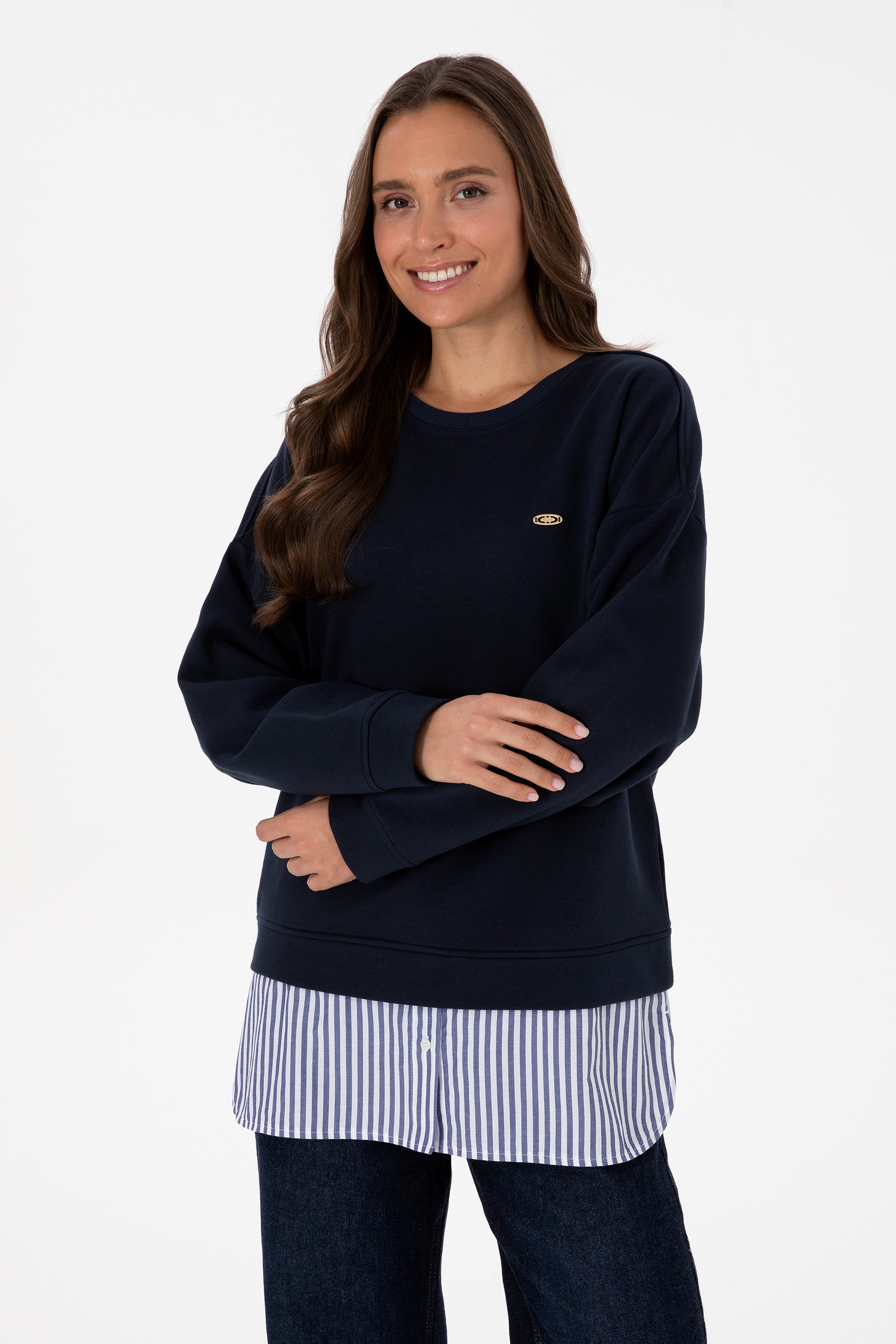 Kadın Lacivert Gömlek Detaylı Bisiklet Yaka Sweatshirt - Image 3