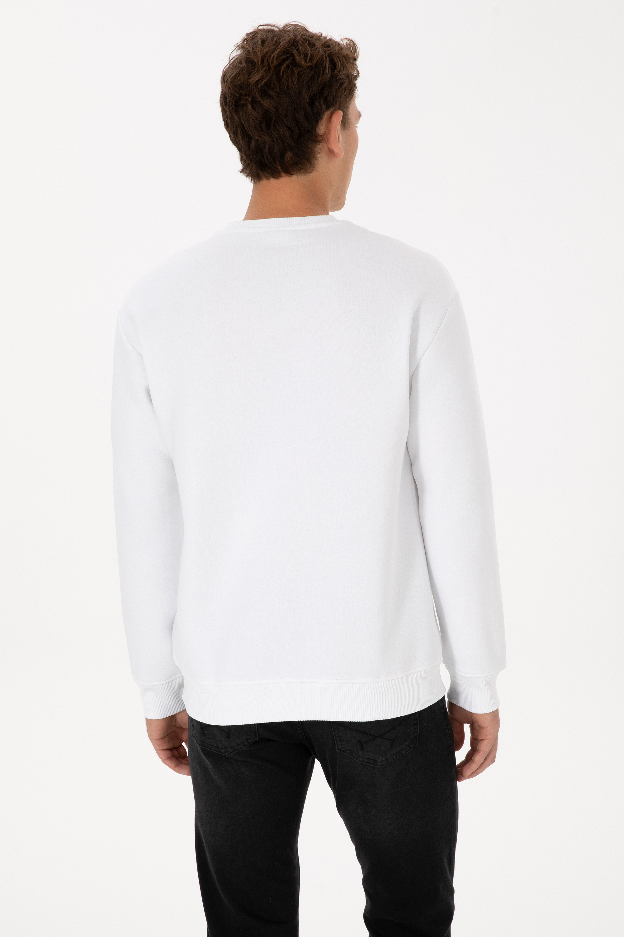 Erkek Comfort Fit Bisiklet Yaka Şardonlu Beyaz Basic Sweatshirt - Image 5