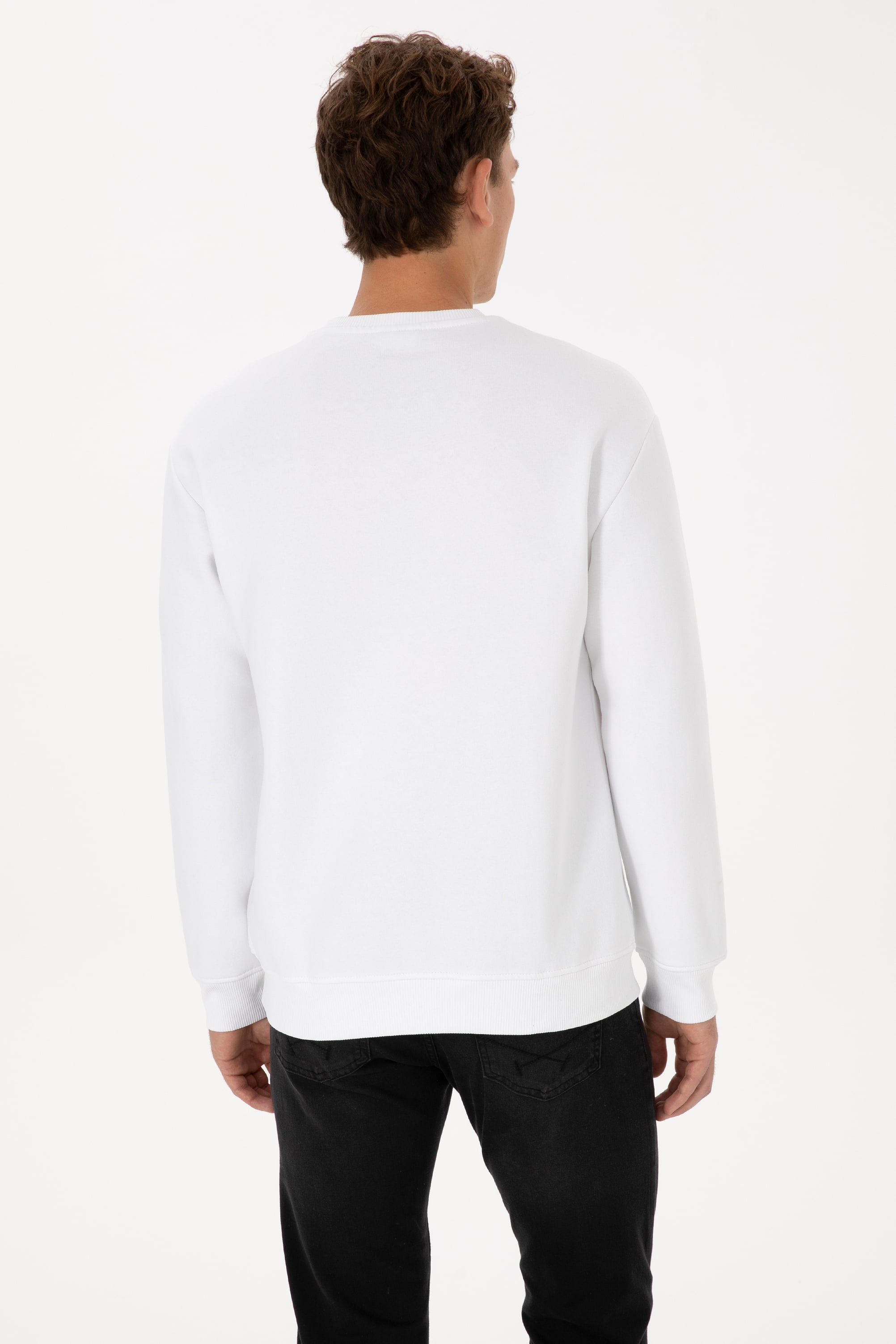 Erkek Comfort Fit Bisiklet Yaka Şardonlu Beyaz Basic Sweatshirt