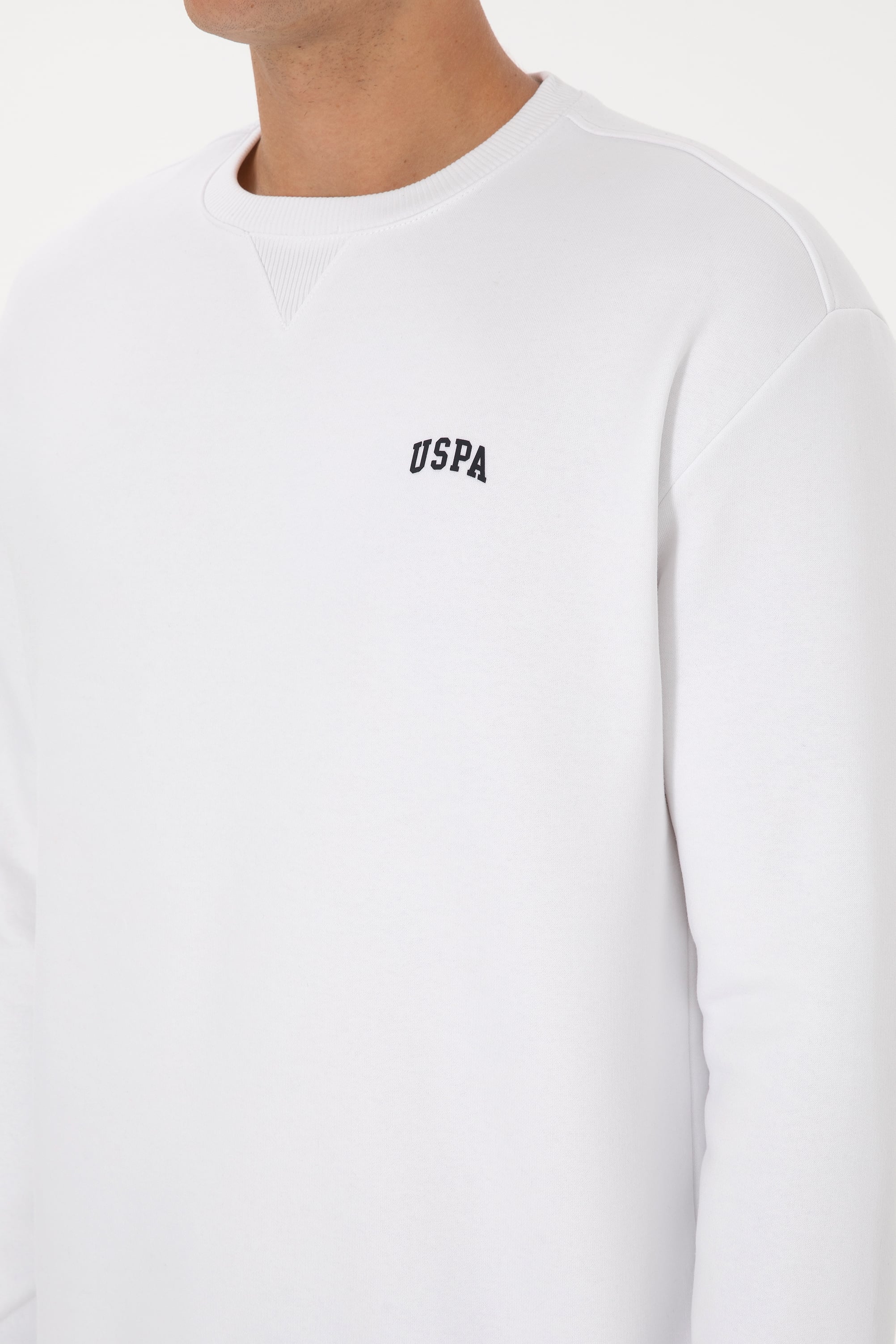 Erkek Comfort Fit Bisiklet Yaka Şardonlu Beyaz Basic Sweatshirt - Image 7