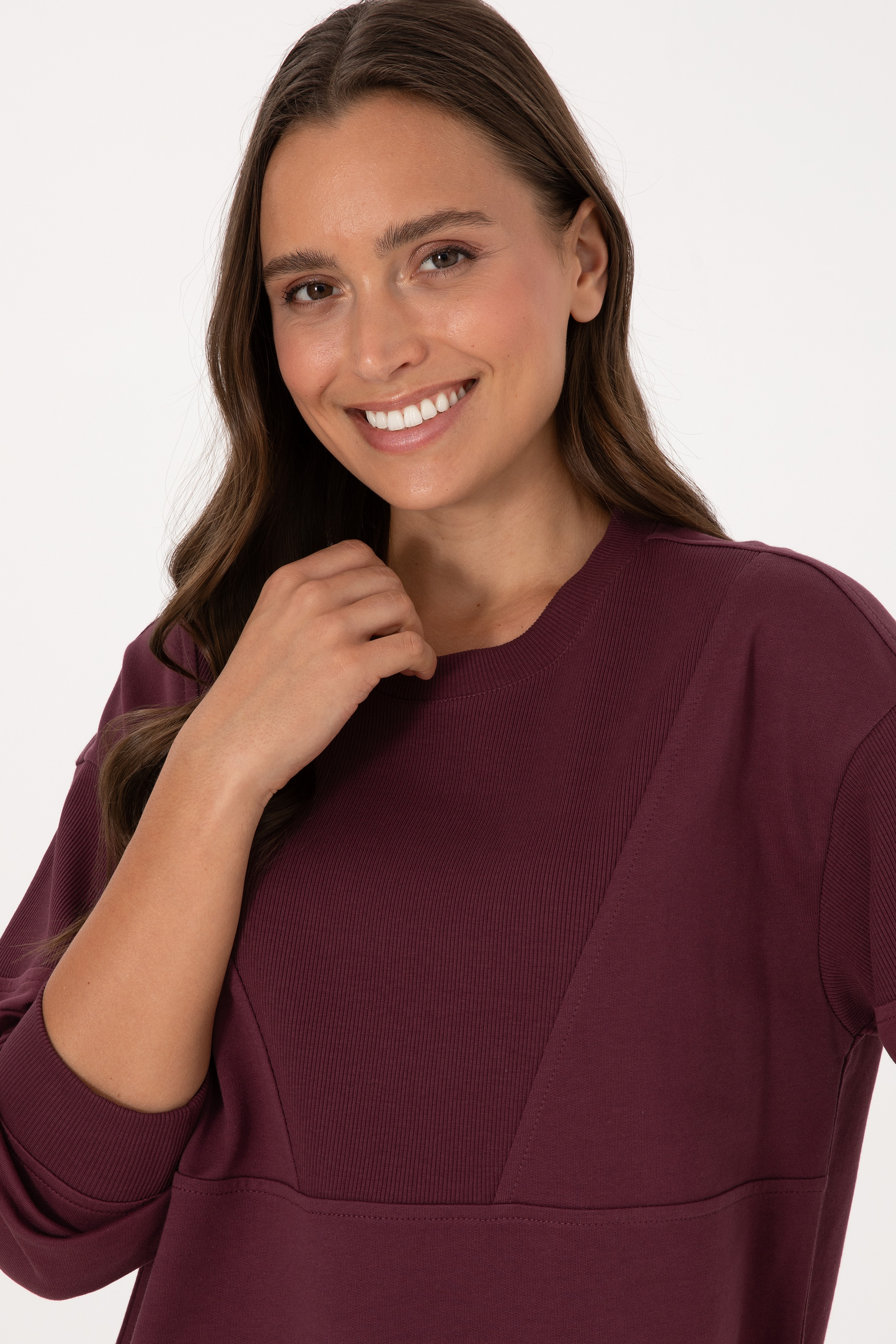 Kadın Bordo Pamuklu Bisiklet Yaka Sweatshirt - Image 2