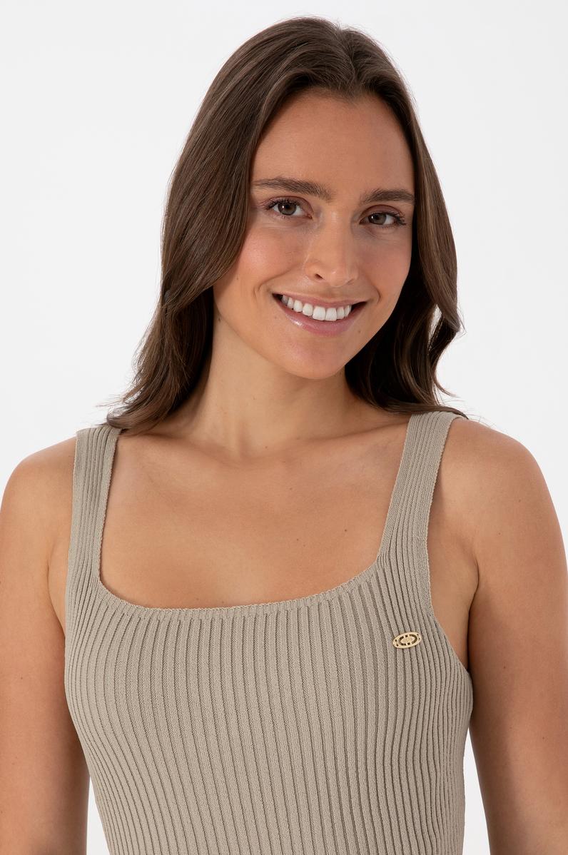 Kadın Açık Haki Kare Yaka Kazak