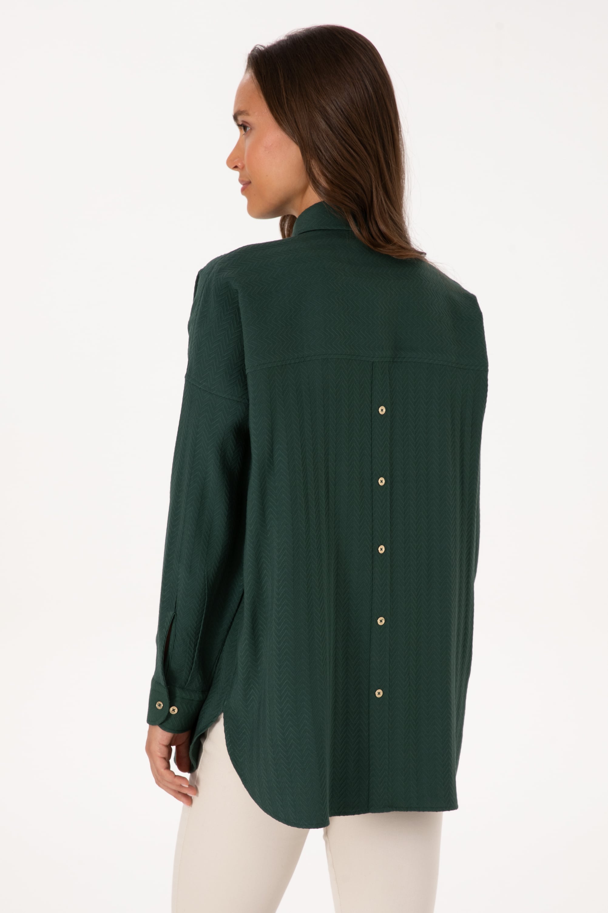 Kadın Koyu Yeşil Uzun Kollu Oversize Desenli Gömlek - Image 5