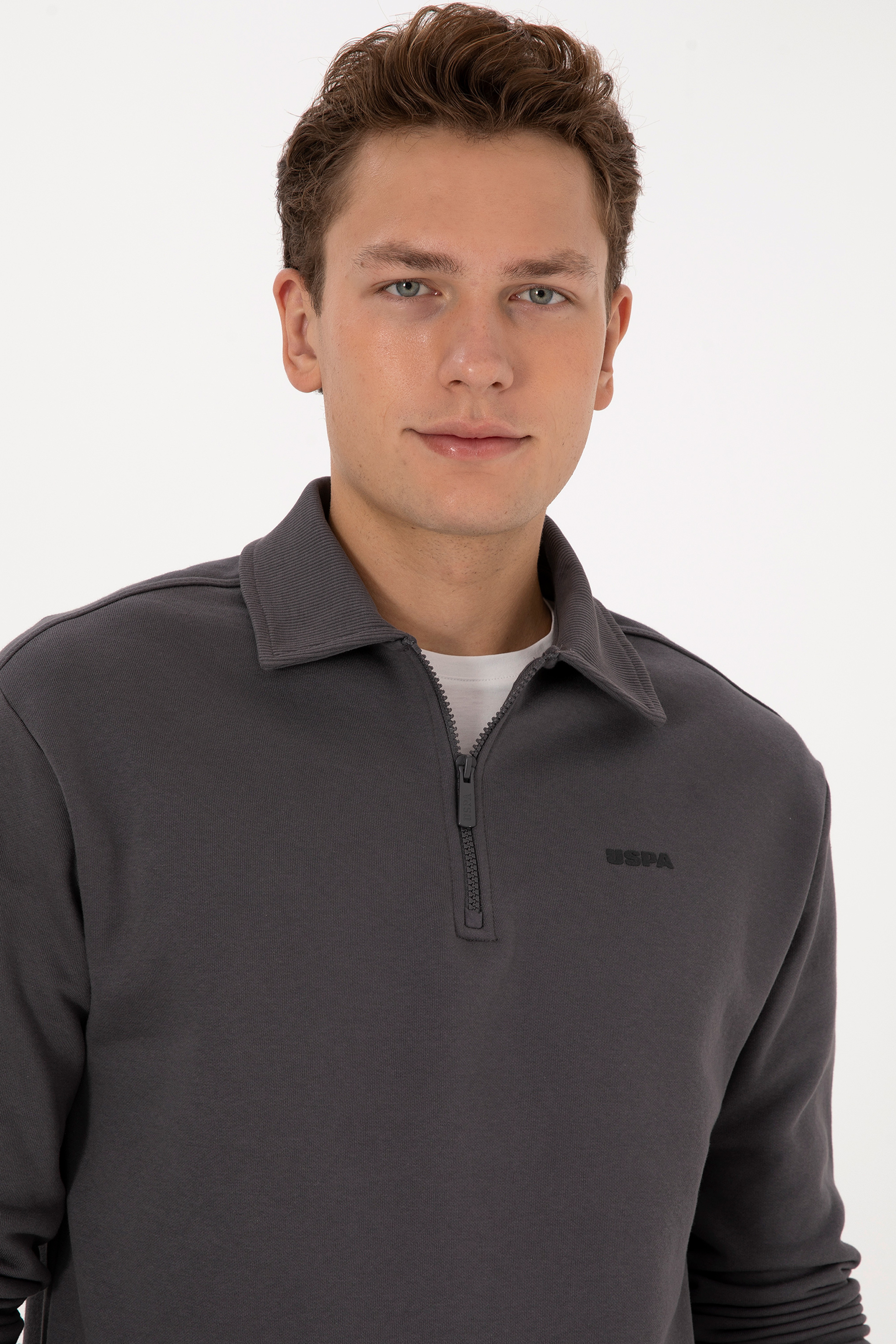 Erkek Regular Fit Yarım Fermuarlı Şardonlu Polo Yaka Antrasit Basic Sweatshirt