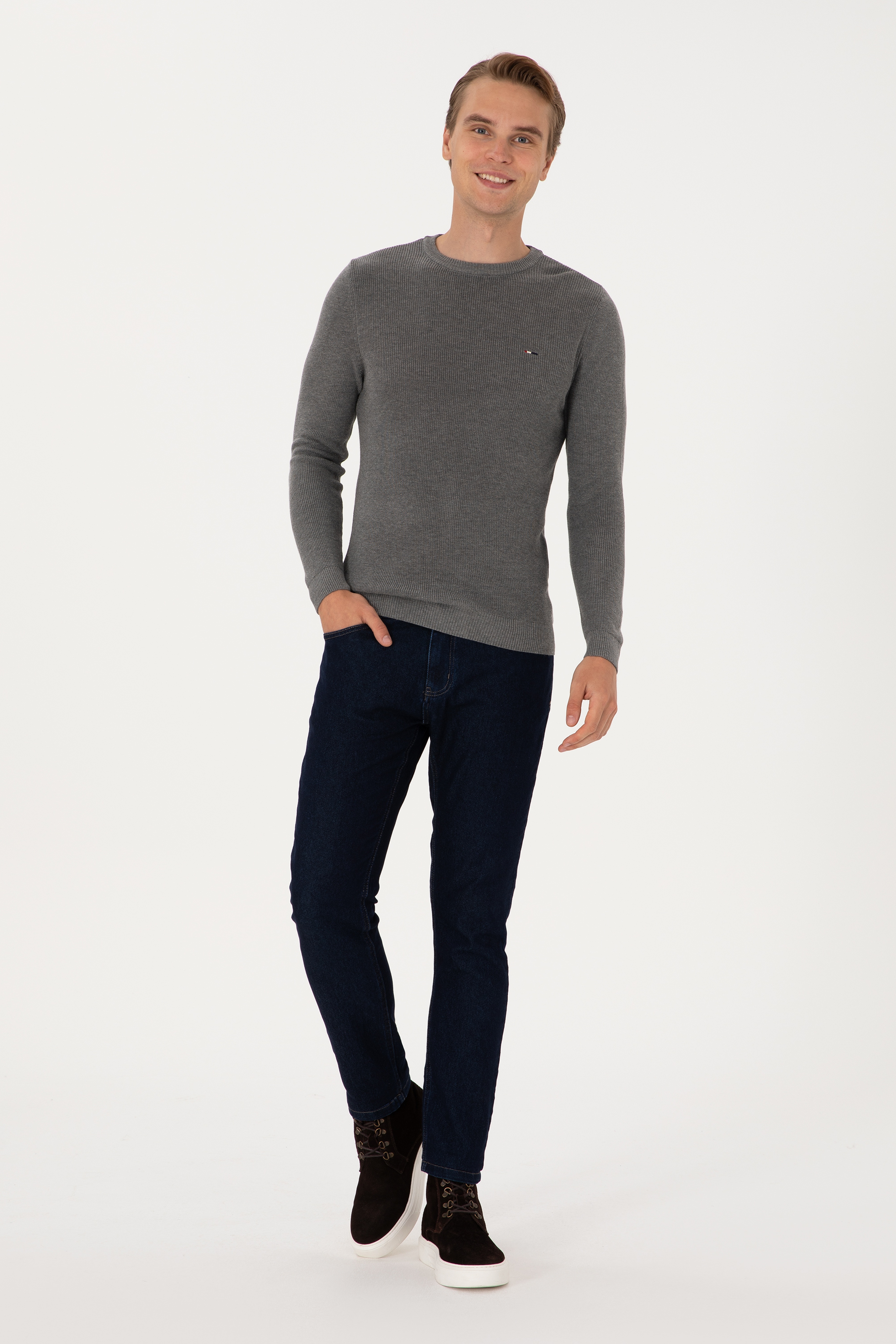 Erkek Slim Fit Bisiklet Yaka Gri Melanj Basic Kazak - Image 4