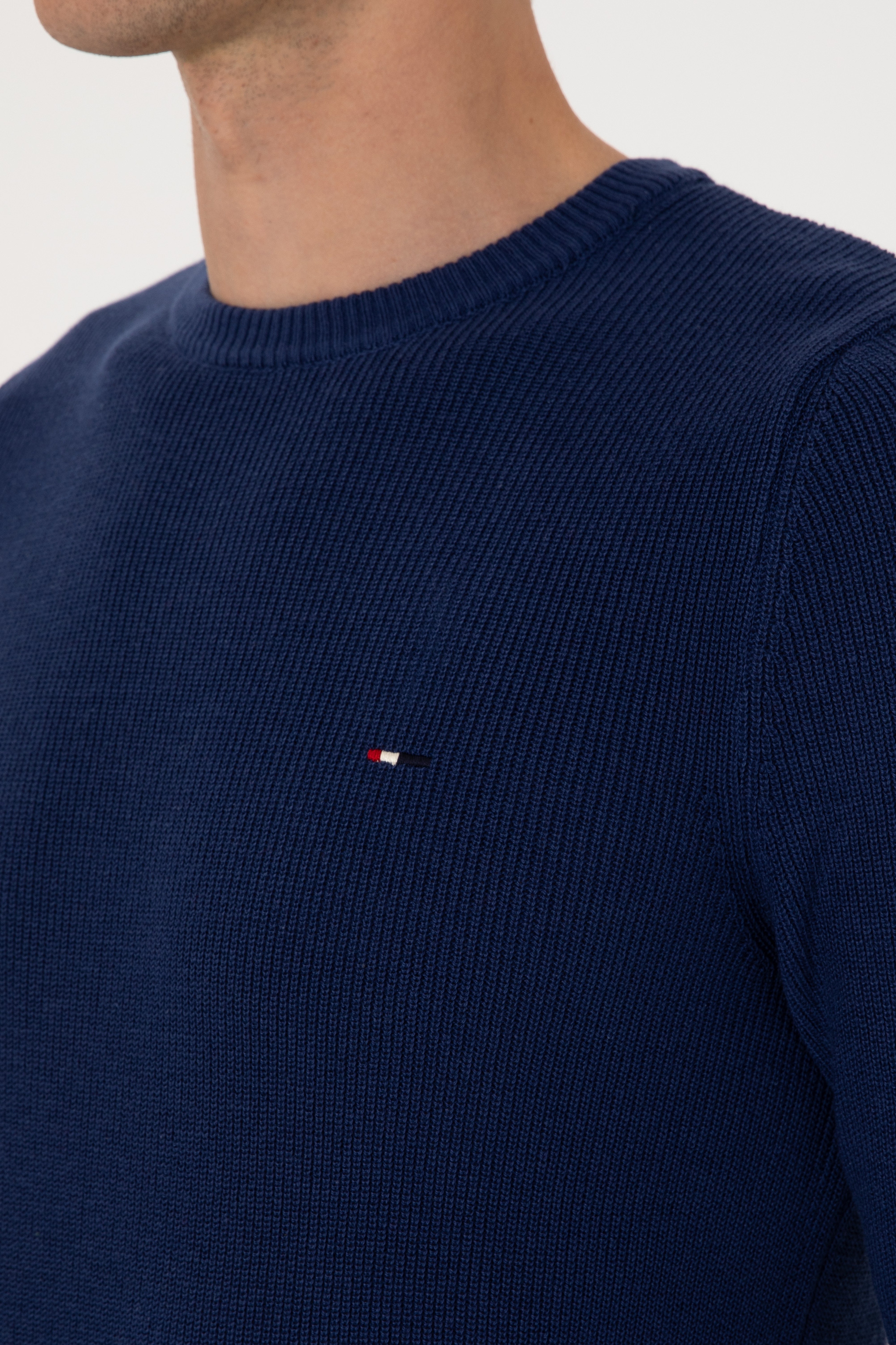 Erkek Slim Fit Bisiklet Yaka İndigo Basic Kazak - Image 7