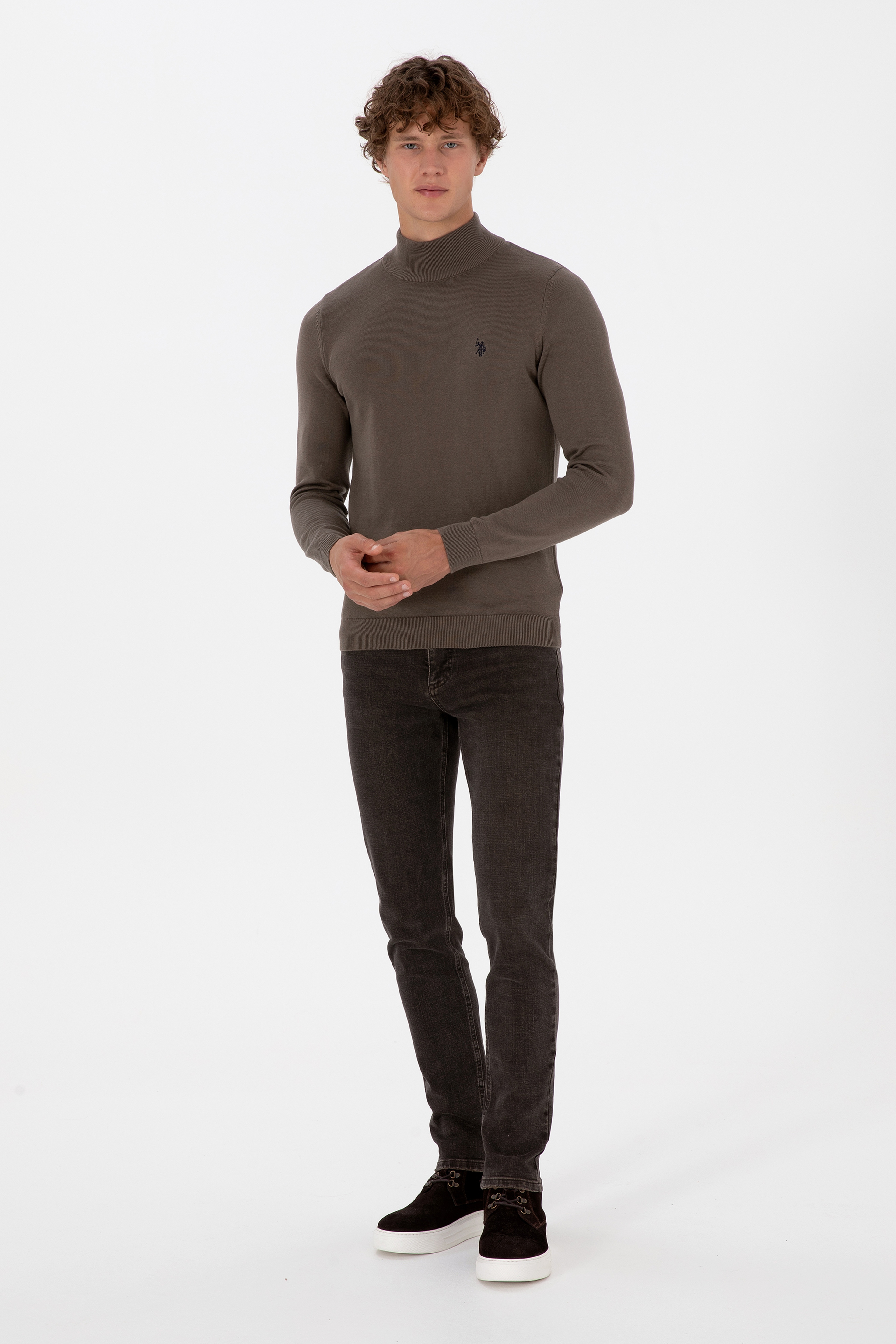 Erkek Slim Fit Boğazlı Vizon Basic Kazak