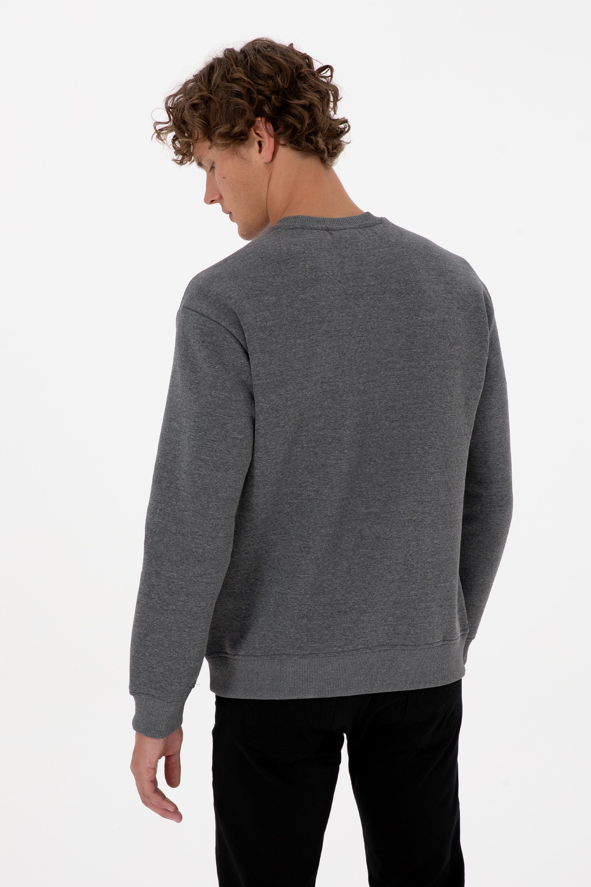 Erkek Comfort Fit Bisiklet Yaka Şardonlu Antrasit Melanj Basic Sweatshirt - Image 5