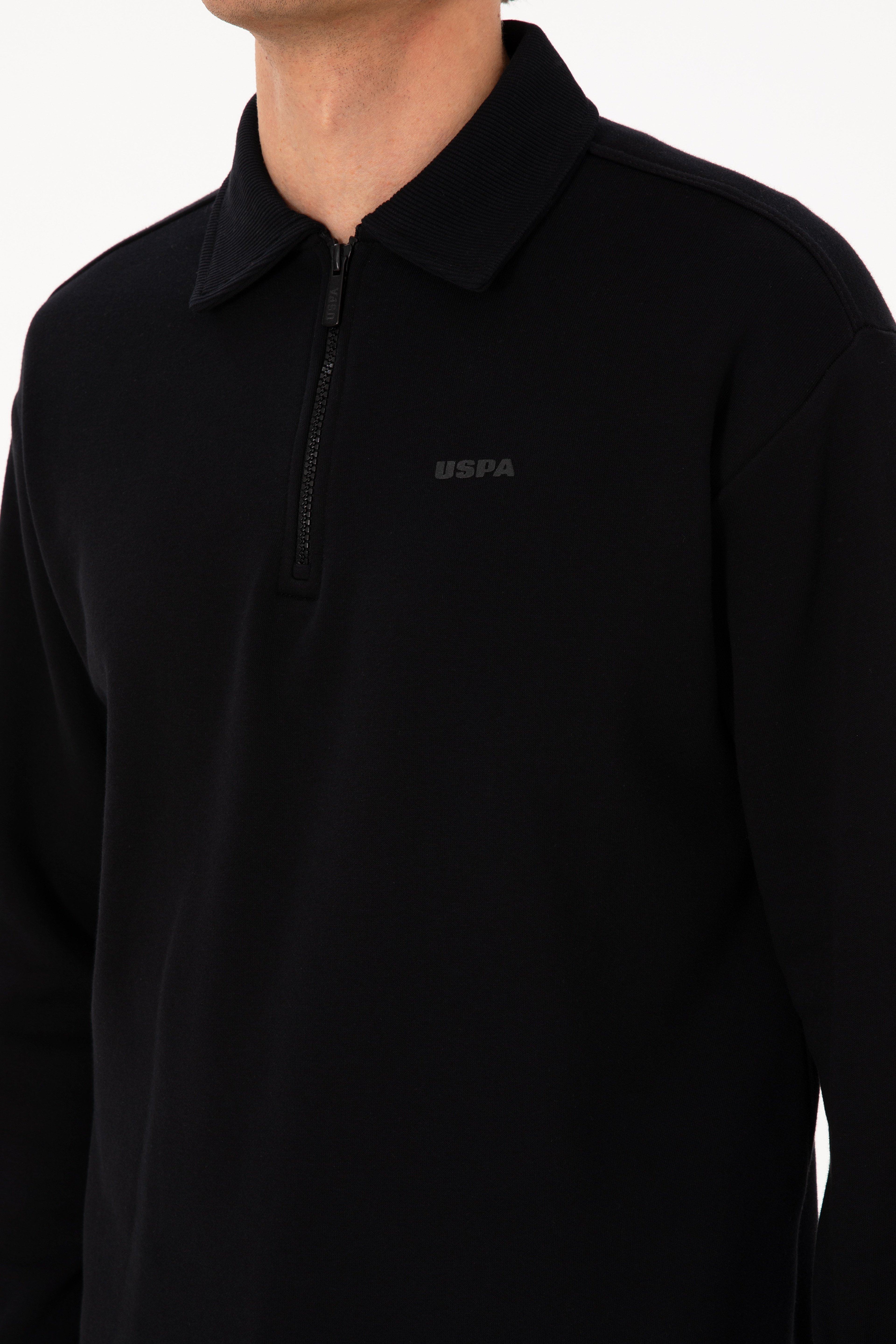 Erkek Regular Fit Yarım Fermuarlı Şardonlu Polo Yaka Siyah Basic Sweatshirt