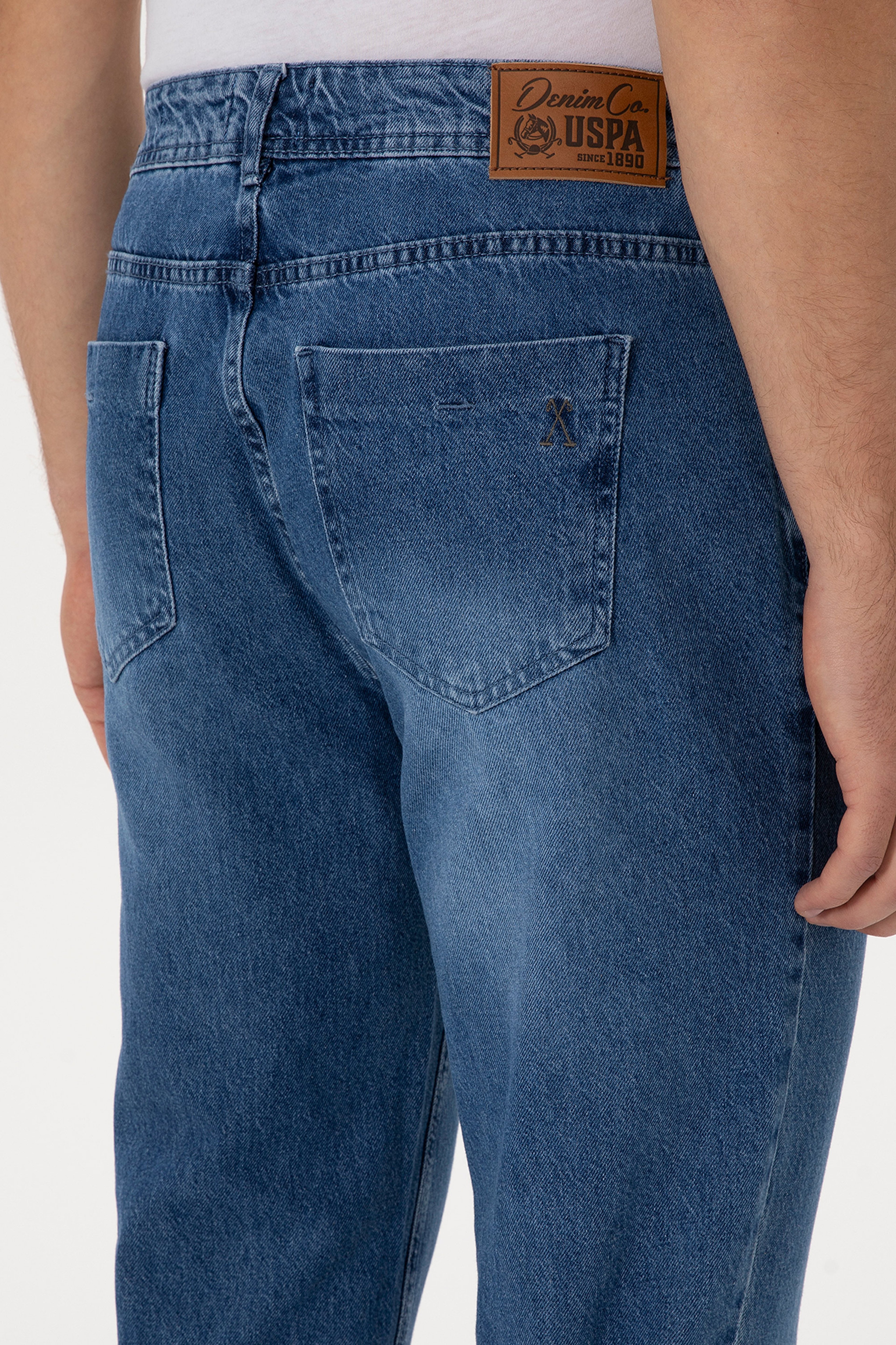 Erkek Açık Mavi Jean Tapered Fit Pantolon - Image 6