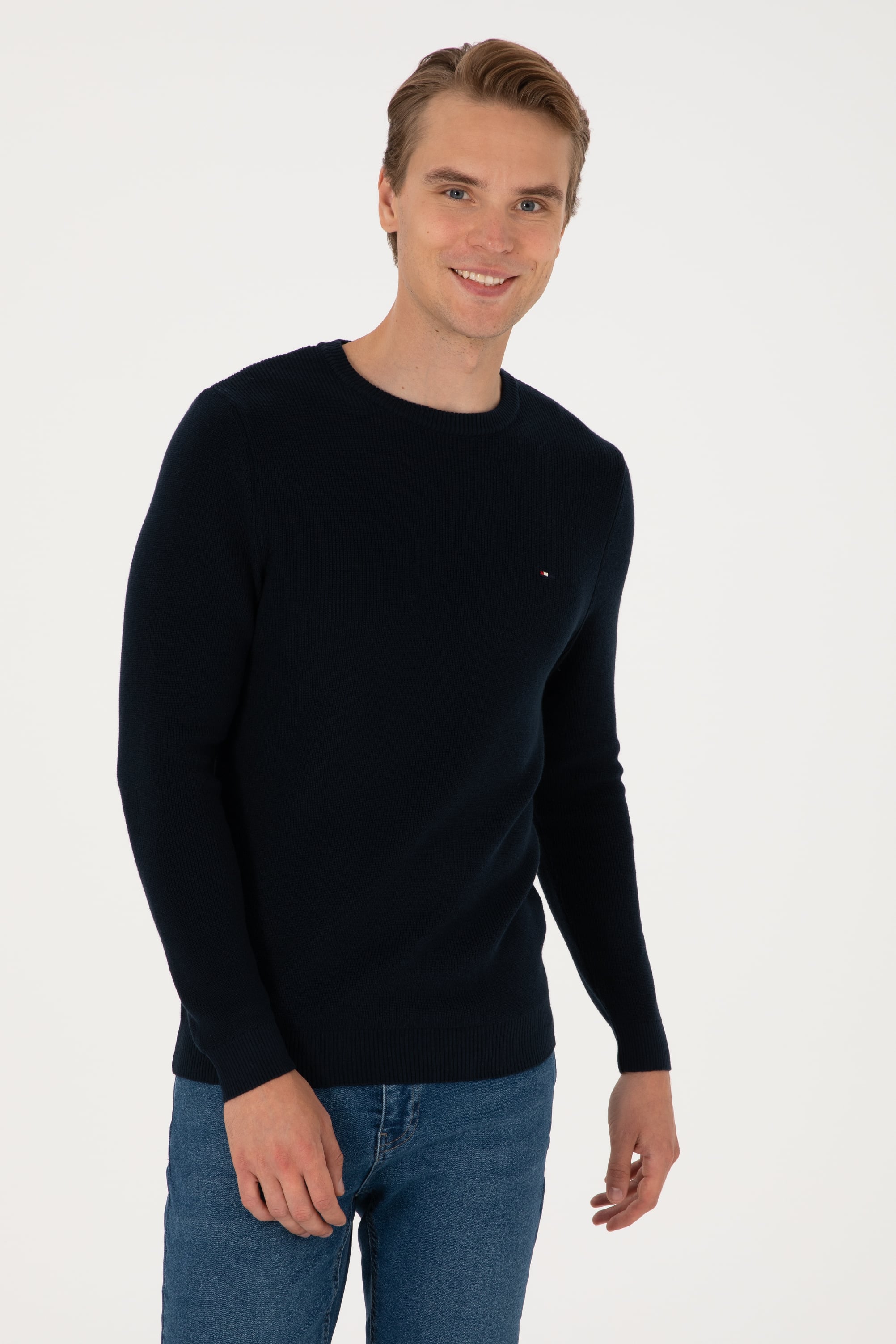 Erkek Slim Fit Bisiklet Yaka Lacivert Basic Kazak - Image 1