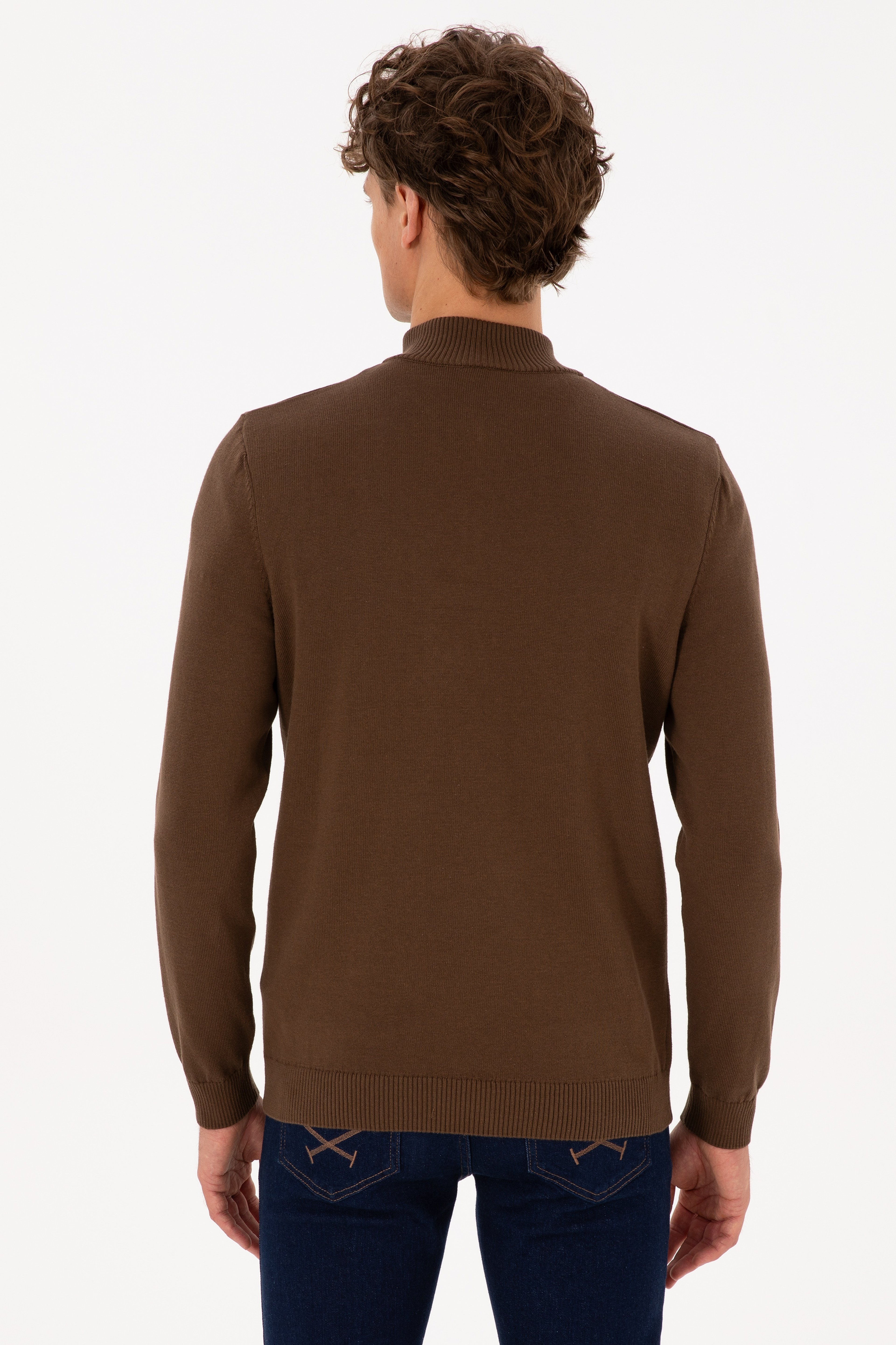 Erkek Slim Fit Yarım Fermuarlı Kahverengi Basic Kazak